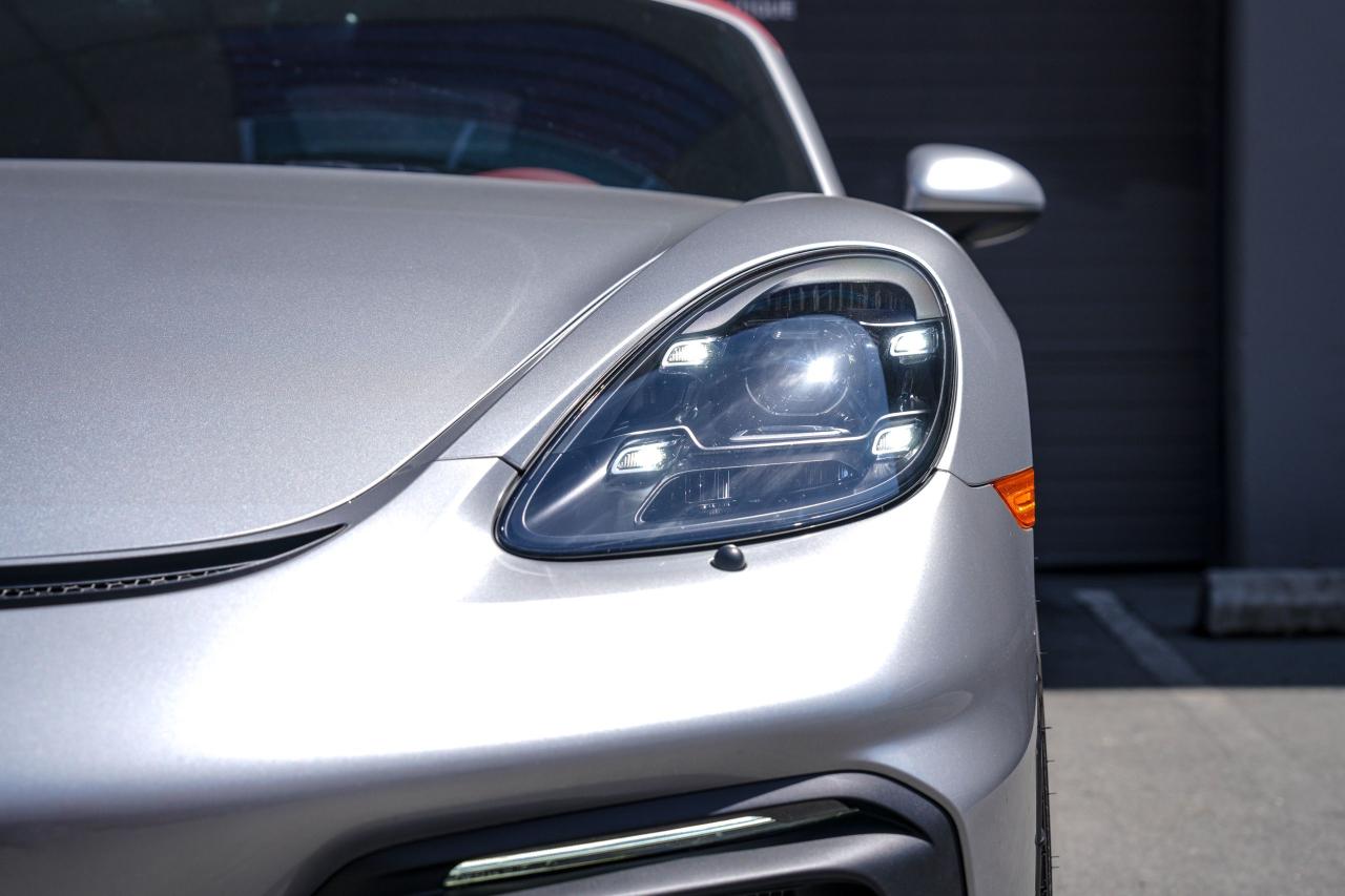 2022 Porsche Boxster Spyder 4.0 - Photo #6