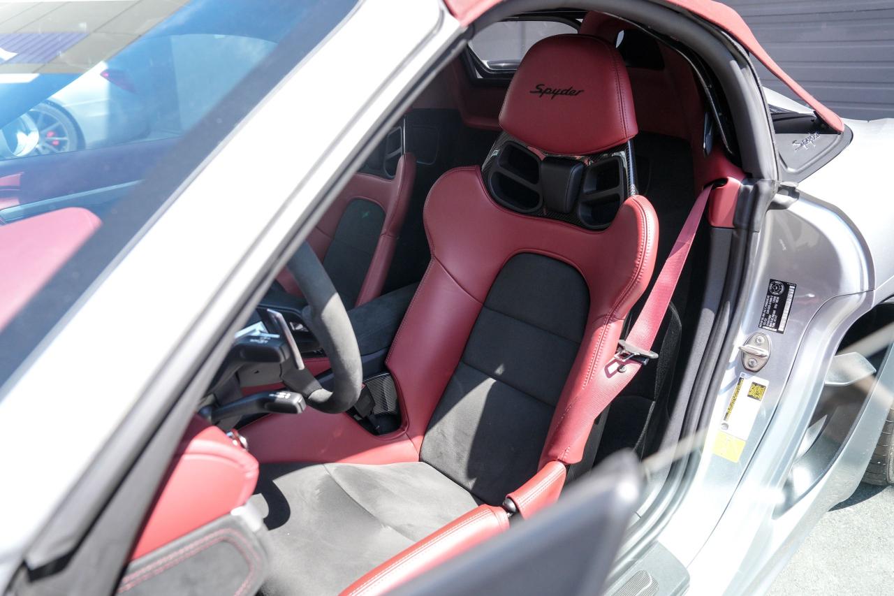 2022 Porsche Boxster Spyder 4.0 - Photo #9