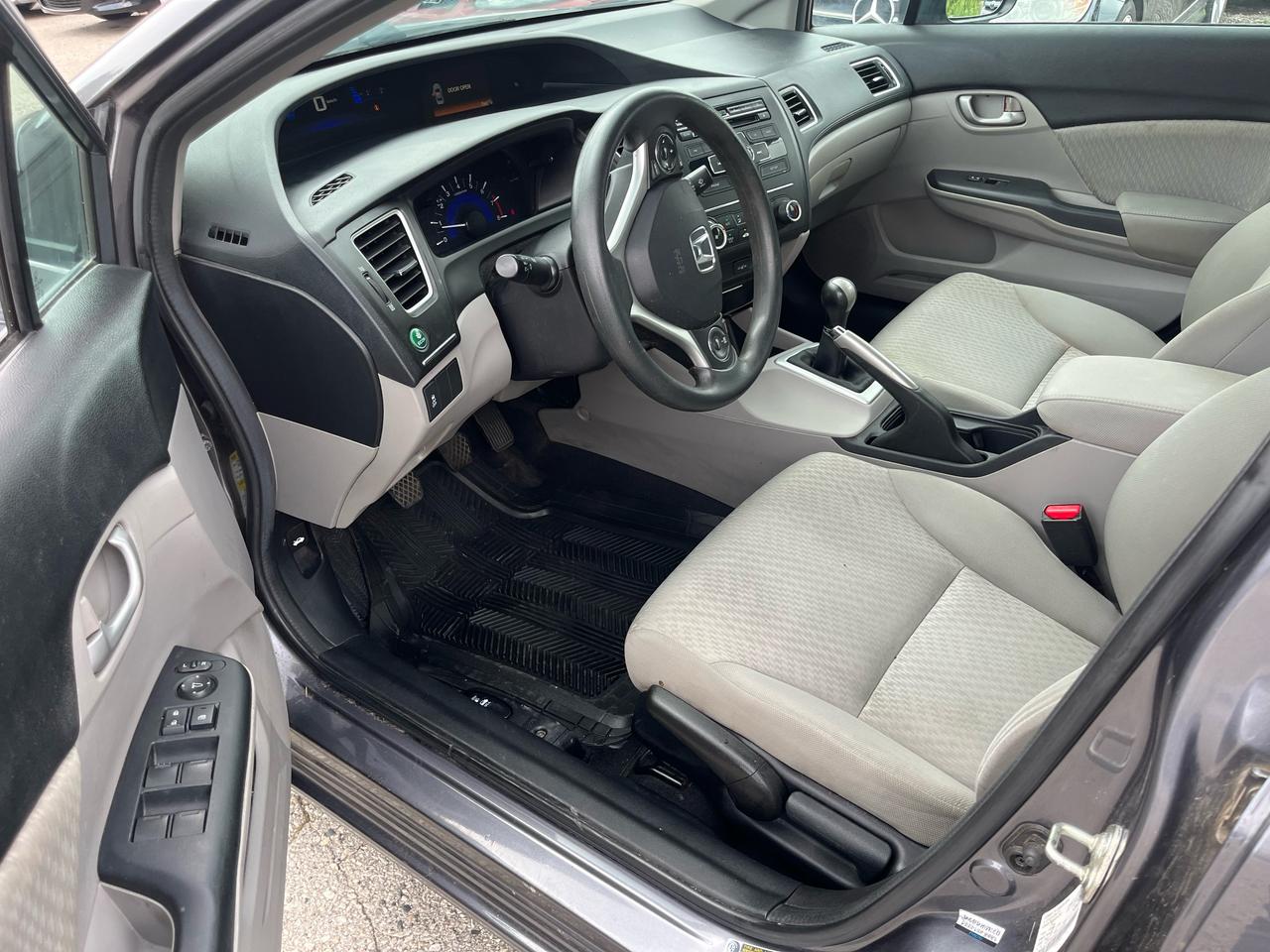 2014 Honda Civic LX Photo