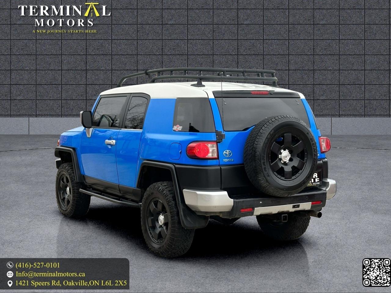 2007 Toyota FJ Cruiser 4WD 4dr Manual Photo3