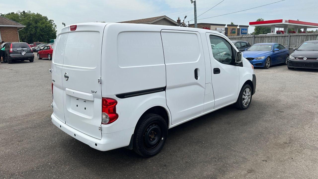 2017 Nissan NV200 SV, PARTITION, SHELVES, CAM, MINIVAN, 4 CYL, CERT - Photo #5