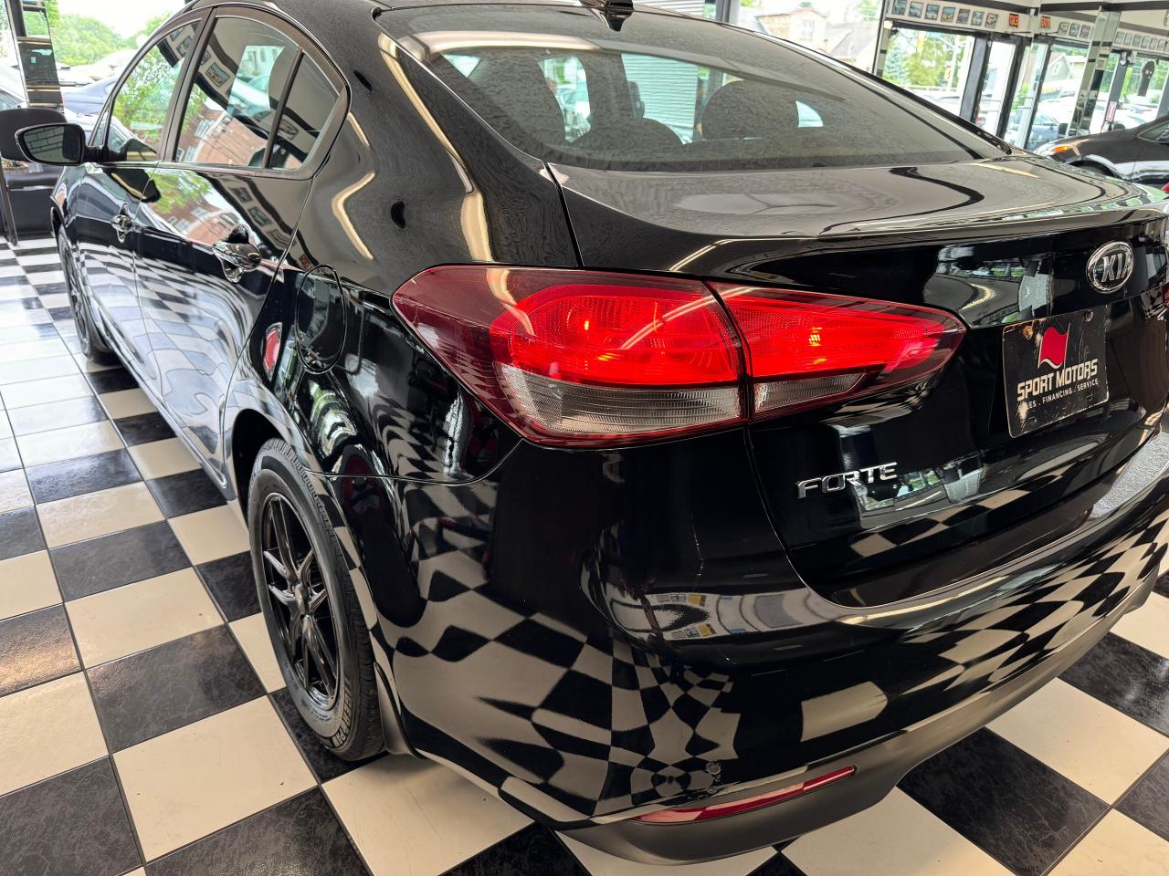 2017 Kia Forte EX+ApplePlay+Camera+Heated Seats+CLEAN CARFAX - Photo #36