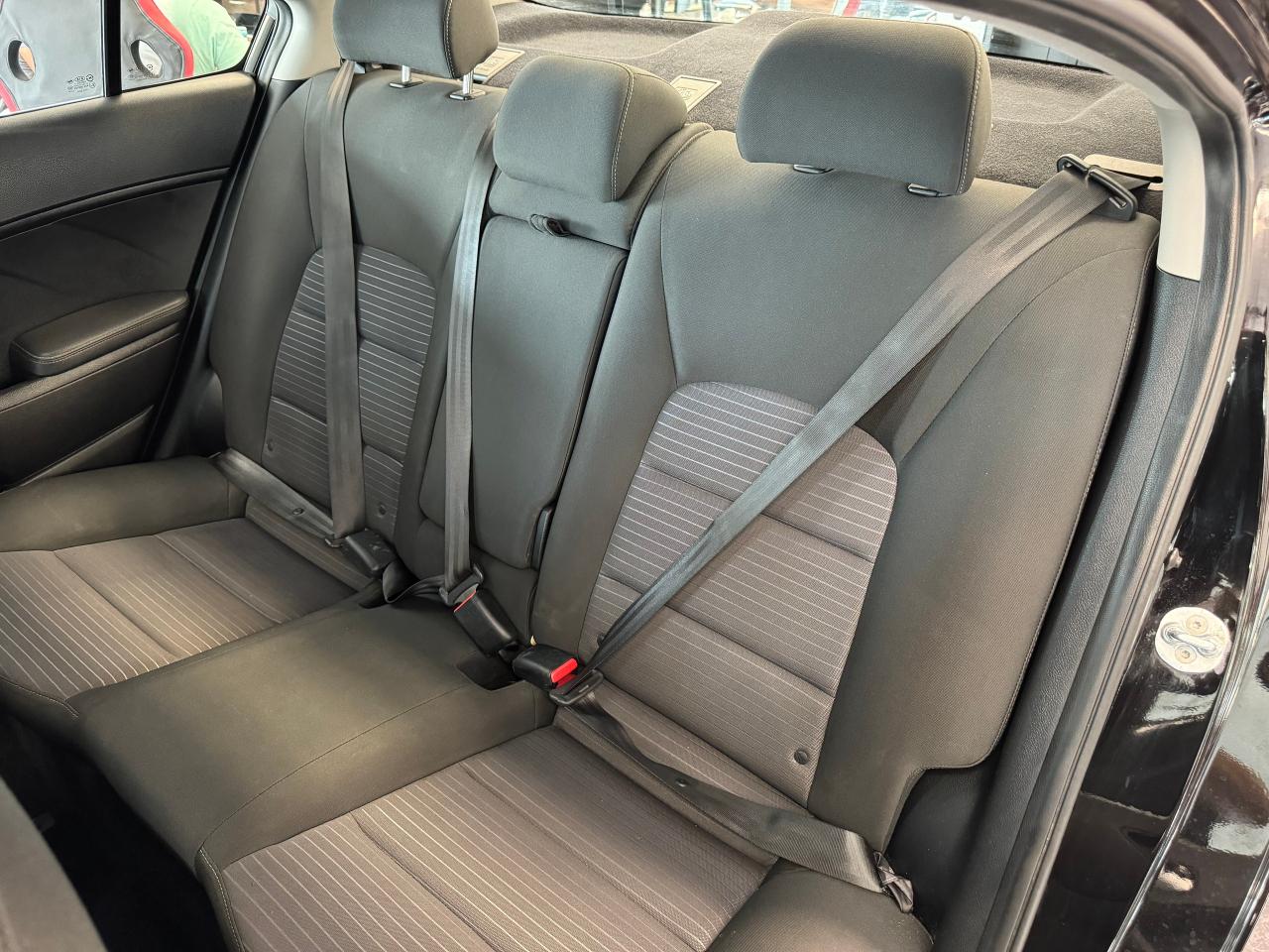 2017 Kia Forte EX+ApplePlay+Camera+Heated Seats+CLEAN CARFAX - Photo #24