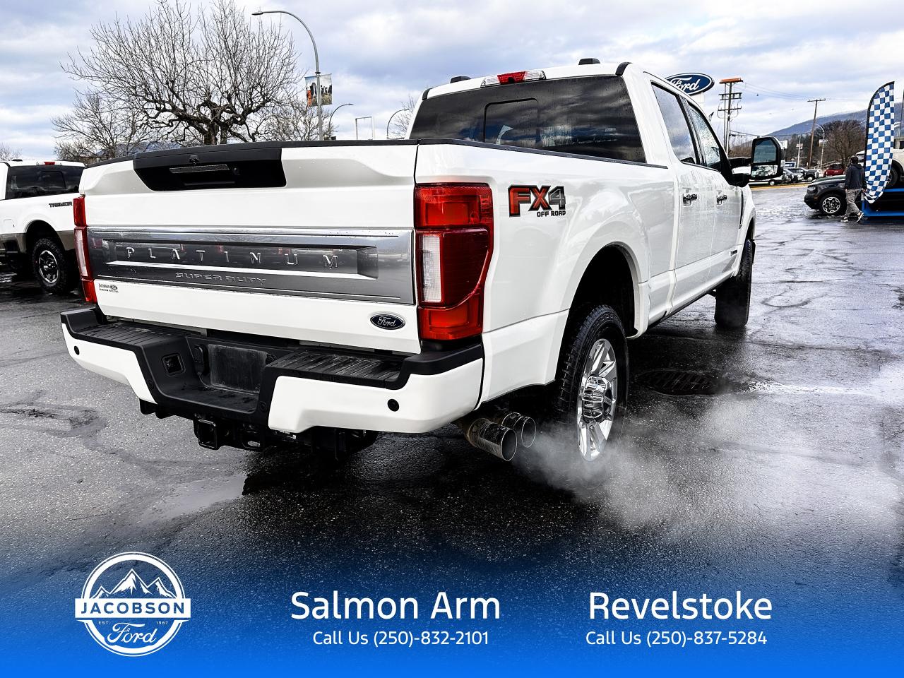 2022 Ford F-350 Super Duty SRW Platinum Photo4