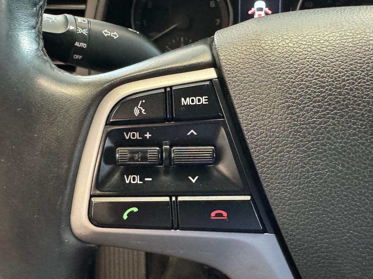 2017 Hyundai Elantra Limited+New Tires+Brakes+Roof+Camera+HeatedLeather Photo101