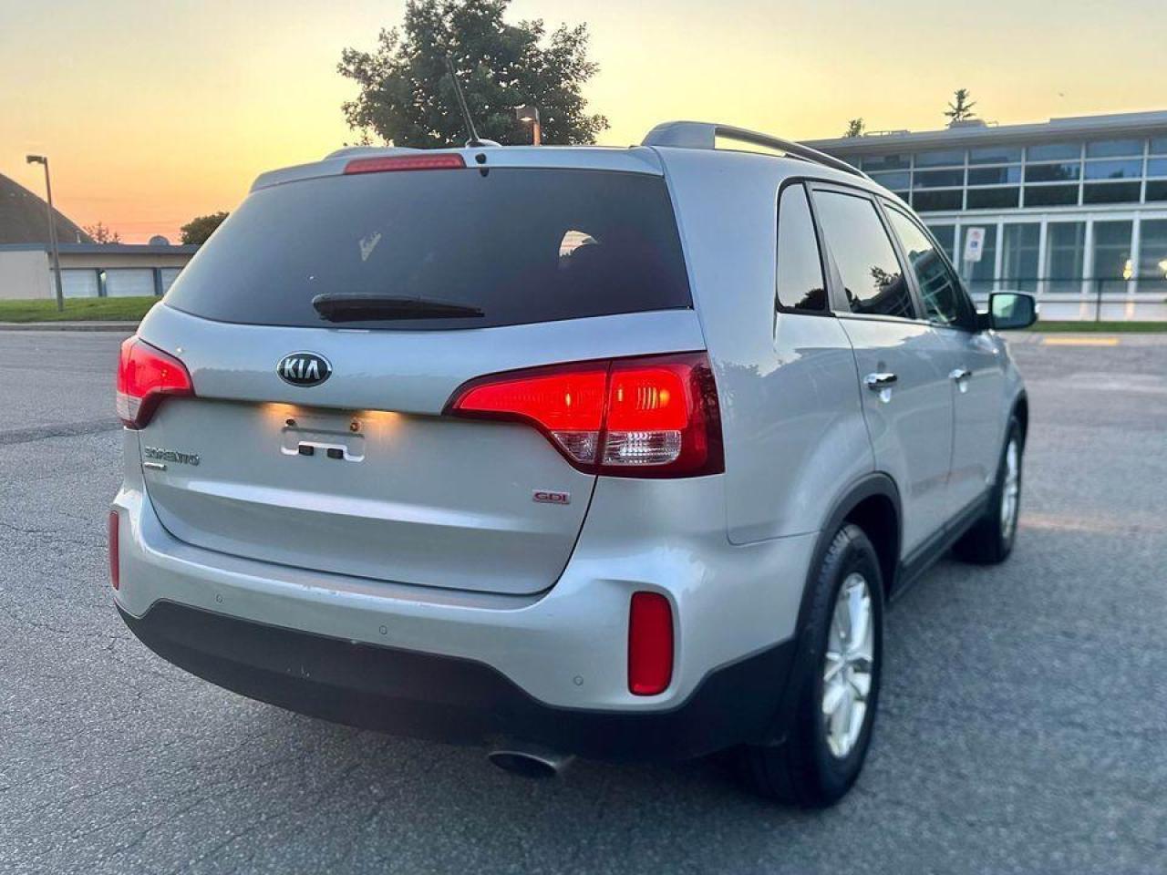 2015 Kia Sorento 7 Seater - Safety Included - Photo #2
