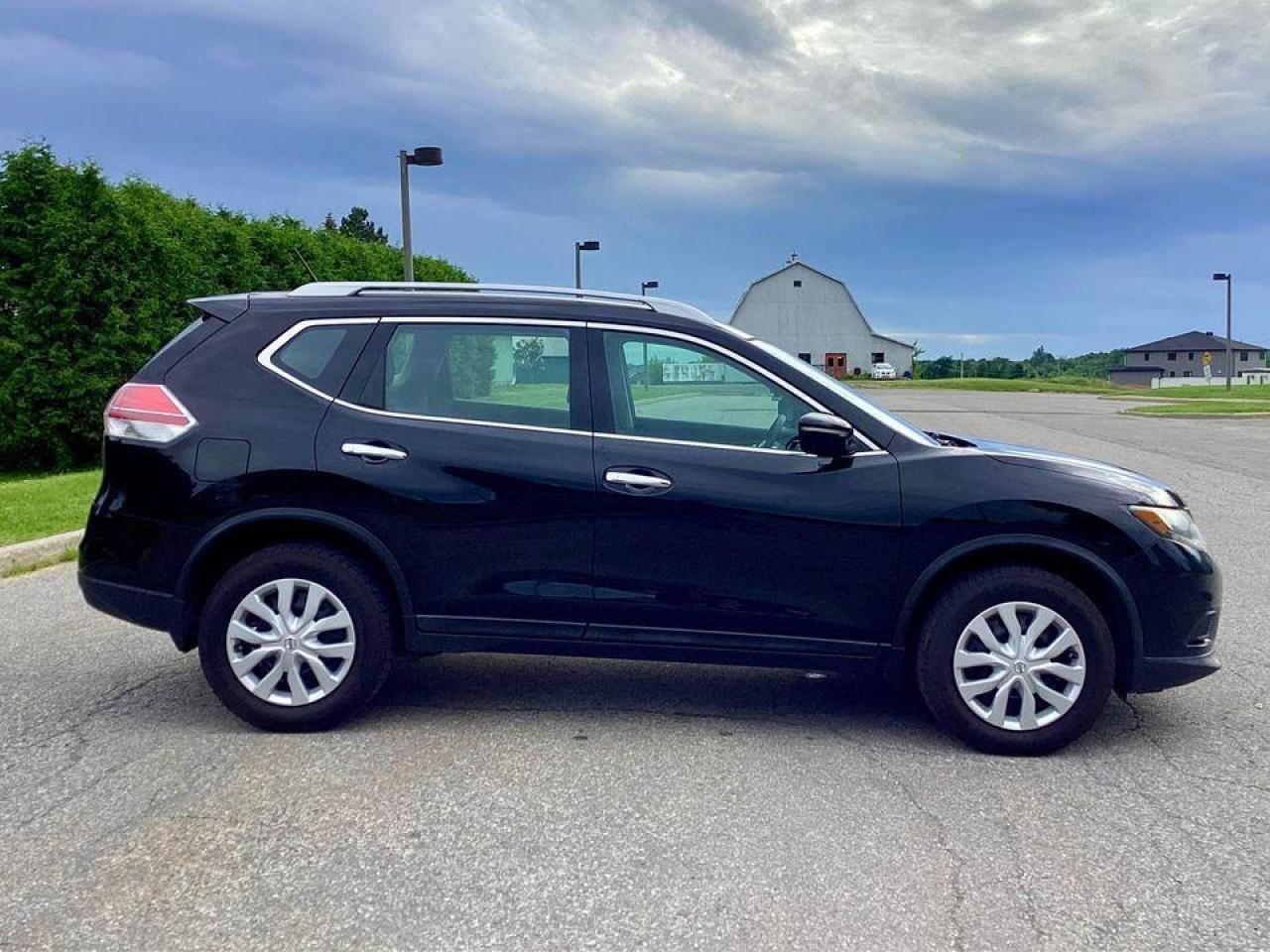 2015 Nissan Rogue AWD - Safety Included Photo3