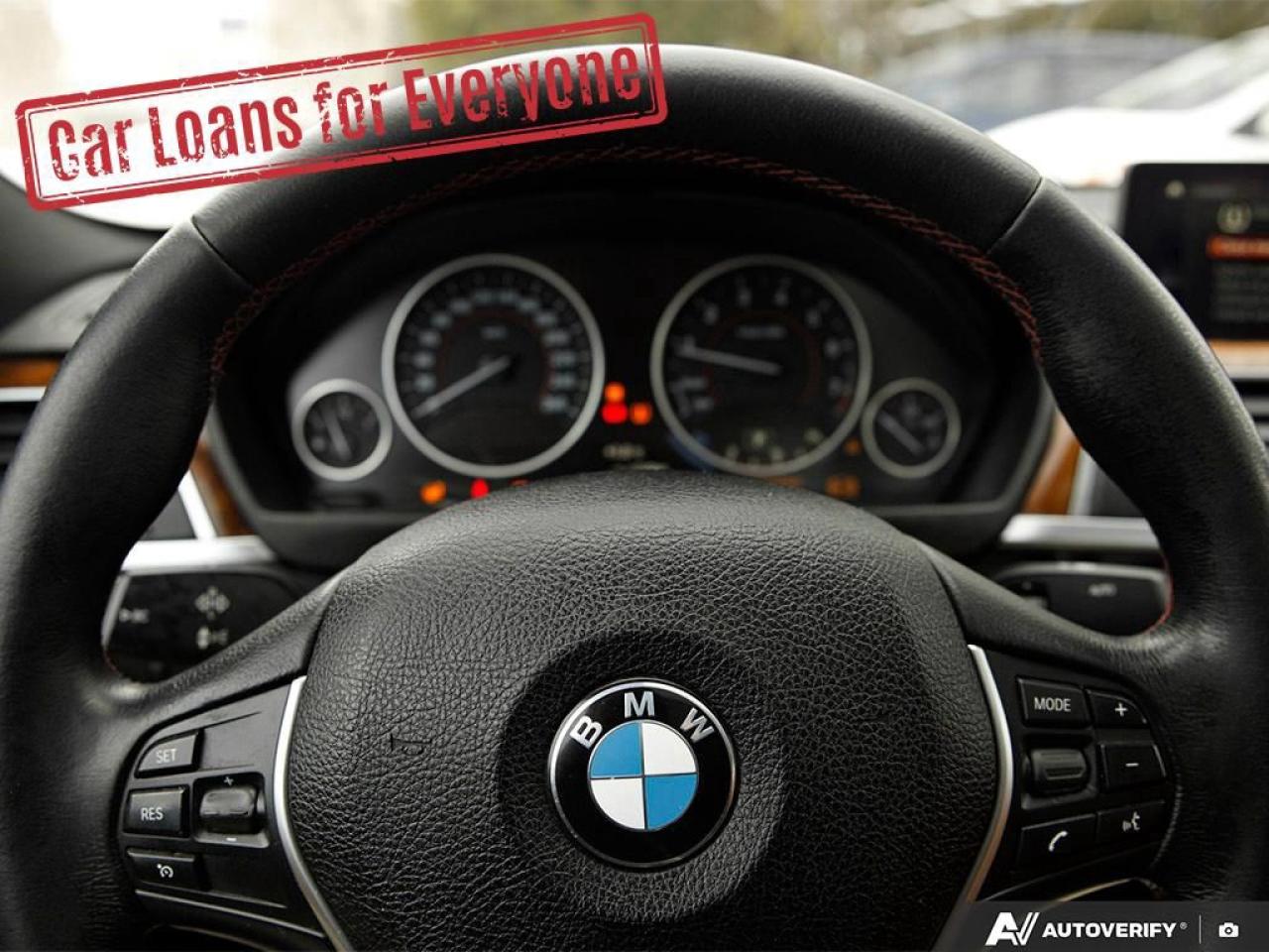 2018 BMW 3 Series 330i xDrive Photo