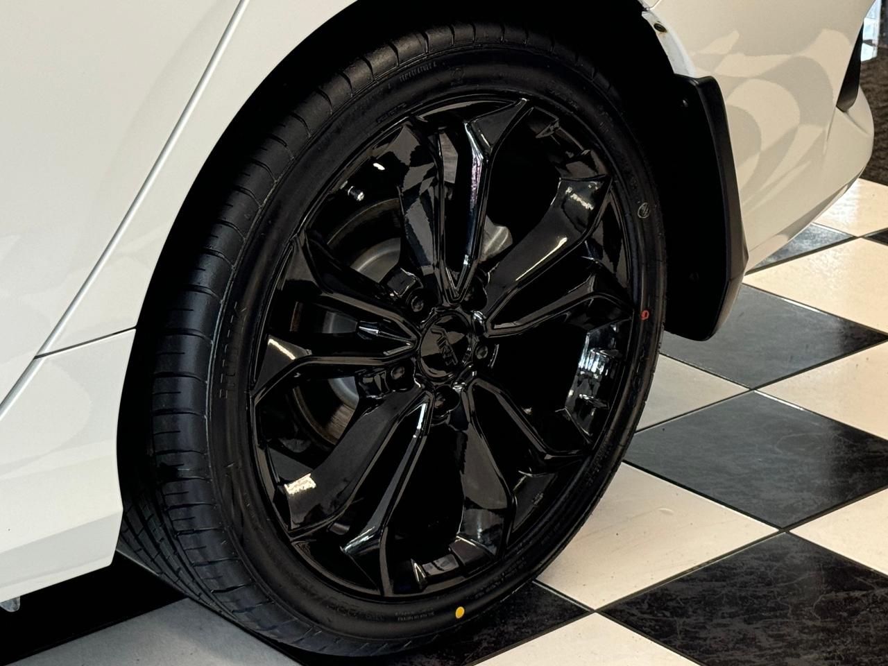 2019 Honda Civic EX+Roof+New Tires+Black Alloys+Tinted+CLEAN CARFAX - Photo #52