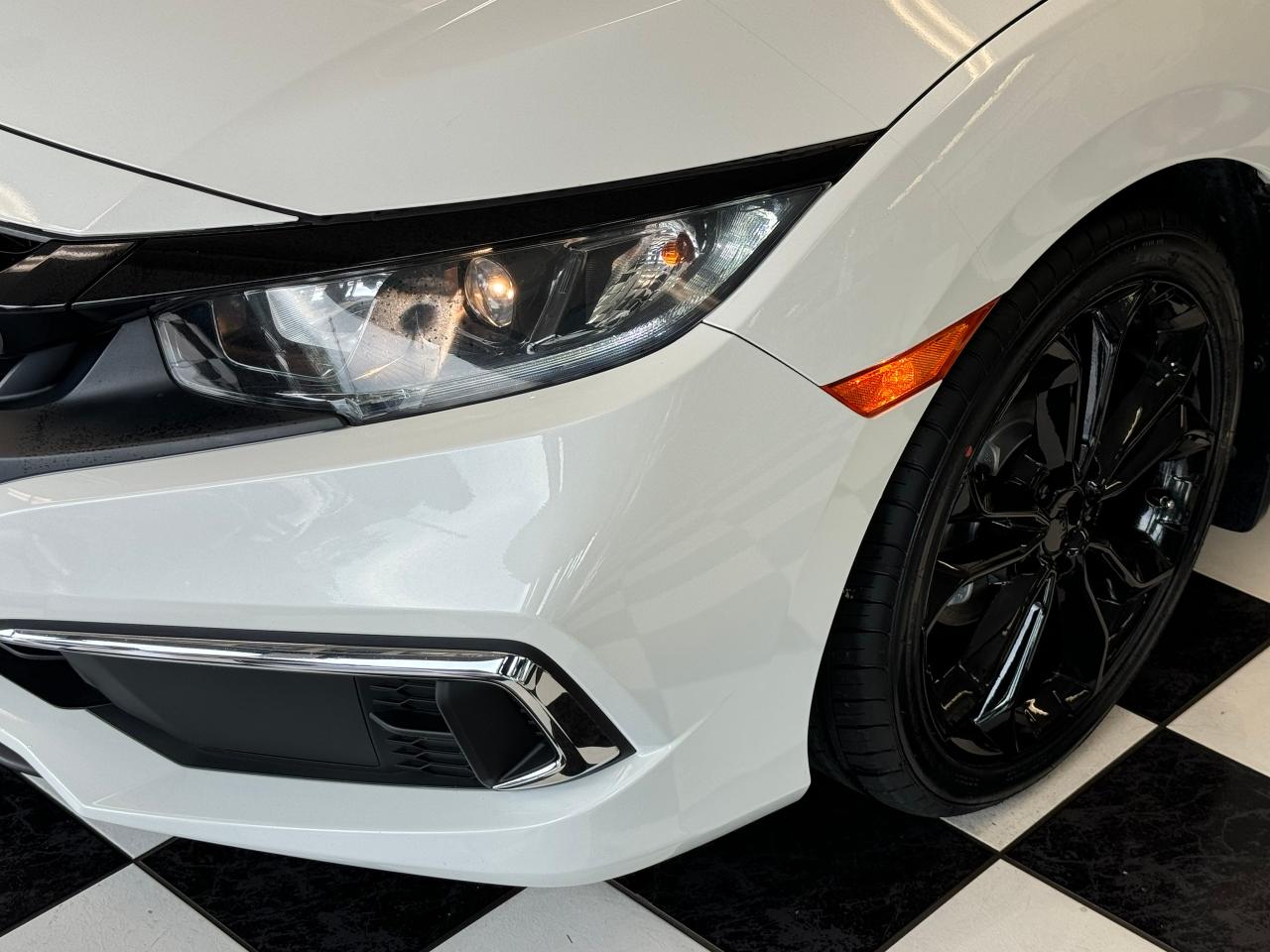 2019 Honda Civic EX+Roof+New Tires+Black Alloys+Tinted+CLEAN CARFAX - Photo #39