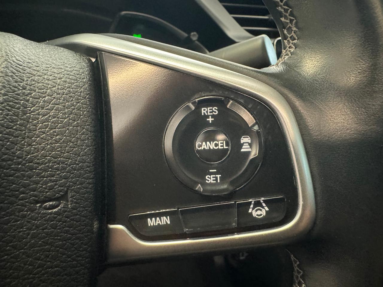 2019 Honda Civic EX+Roof+New Tires+Black Alloys+Tinted+CLEAN CARFAX - Photo #47