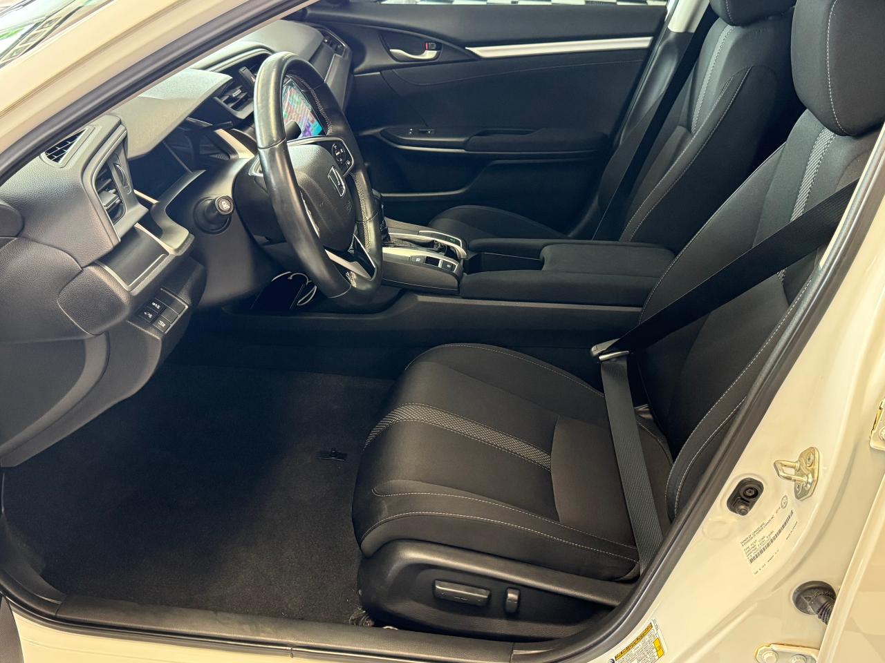 2019 Honda Civic EX+Roof+New Tires+Black Alloys+Tinted+CLEAN CARFAX Photo18