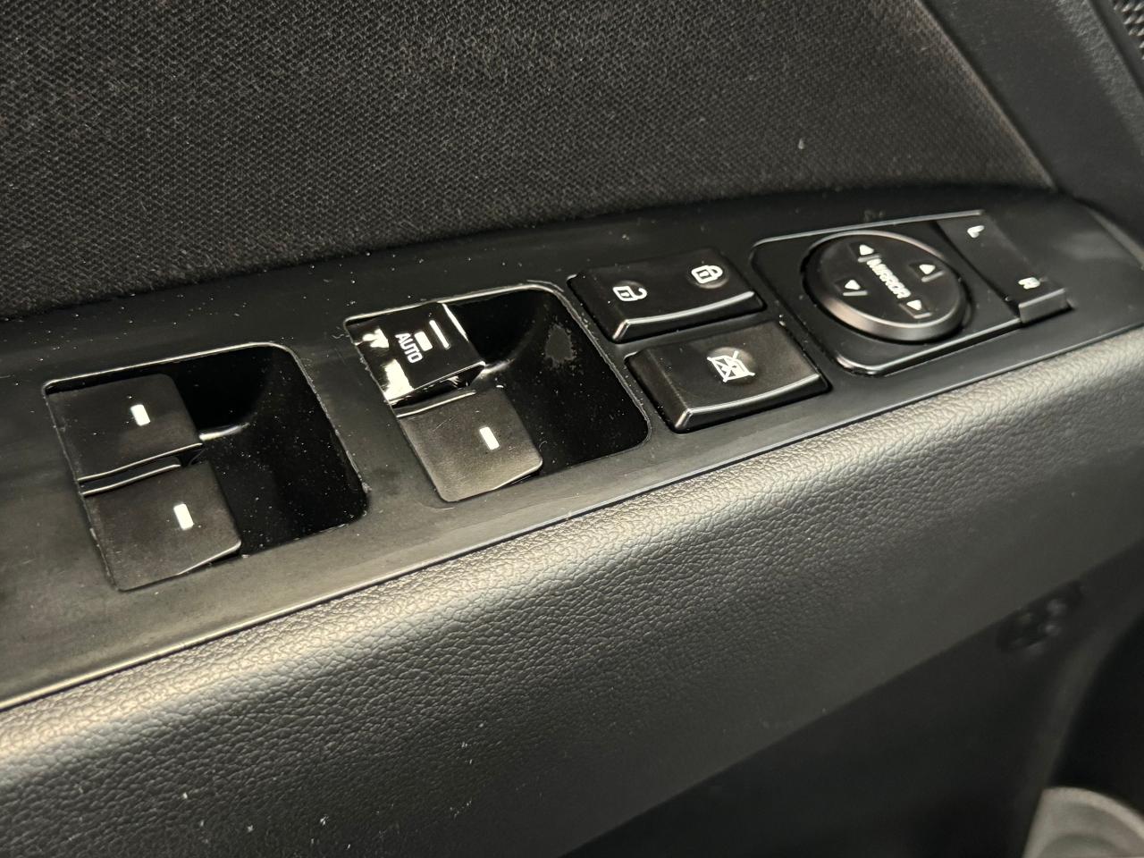 2018 Hyundai Elantra GL+New Tires+Brakes+Camera+ApplePlay+CLEAN CARFAX - Photo #46