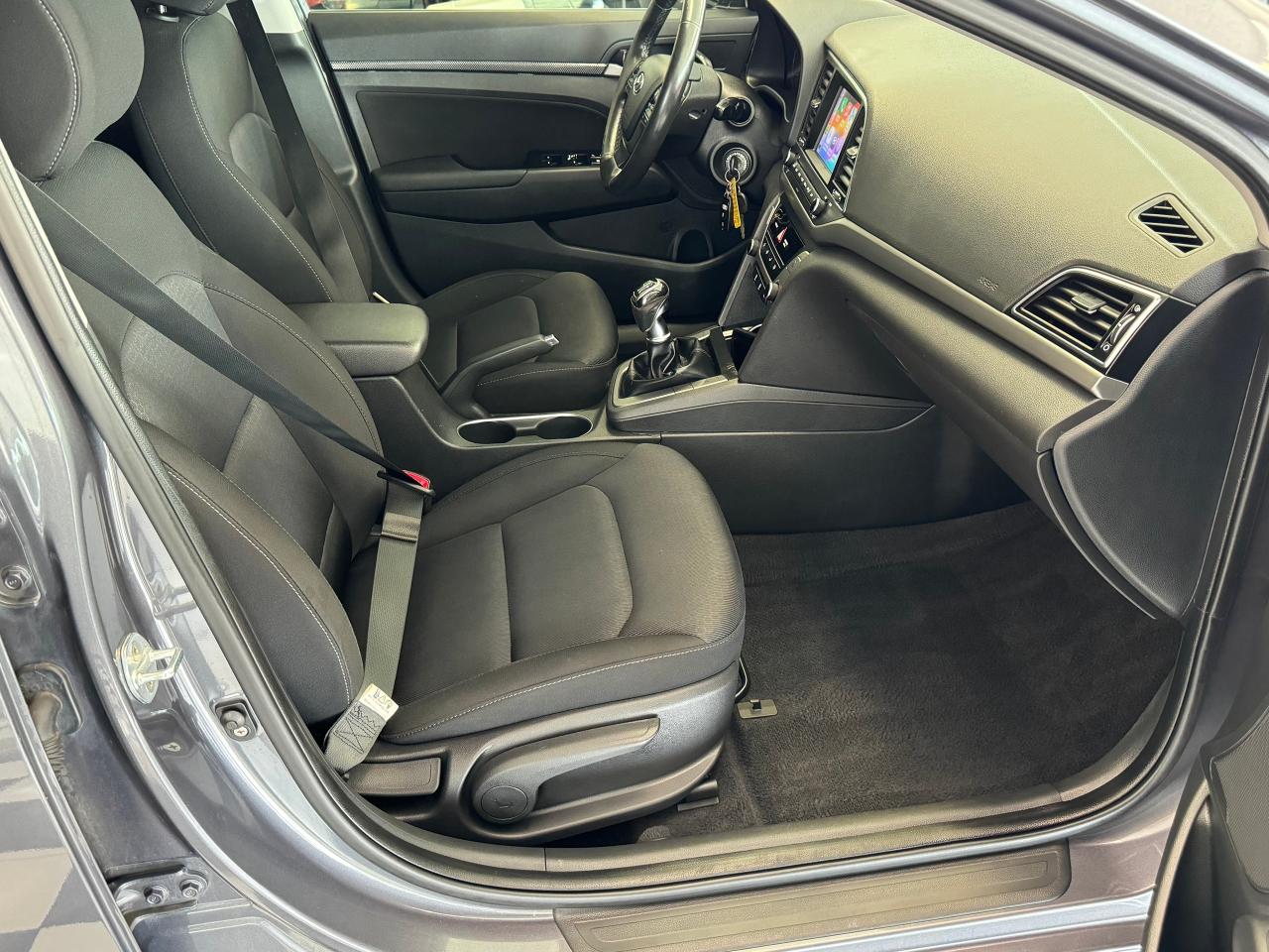 2018 Hyundai Elantra GL+New Tires+Brakes+Camera+ApplePlay+CLEAN CARFAX - Photo #23