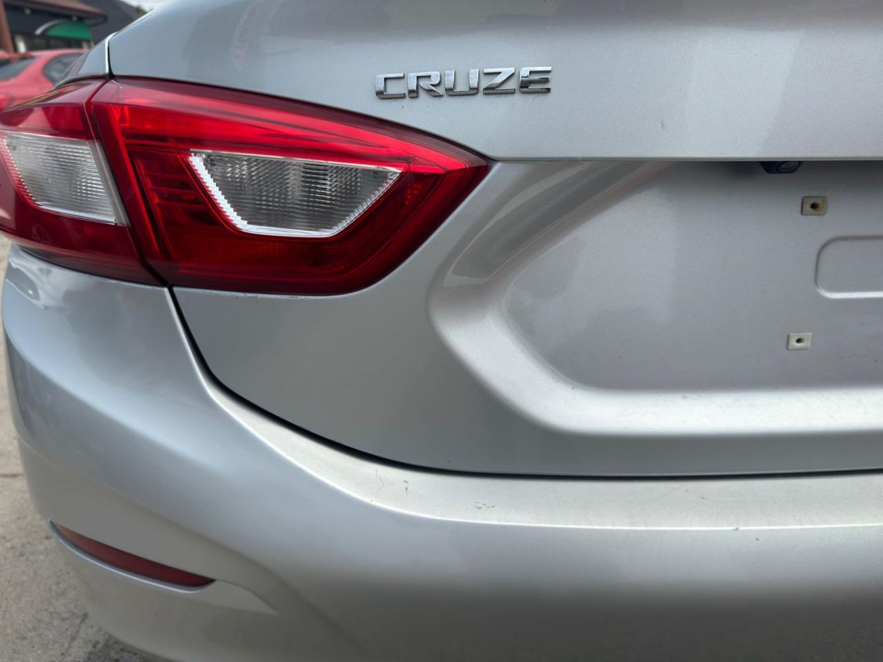 2016 Chevrolet Cruze Alloys - Backup Camera  - Nice !!!!! - Photo #9