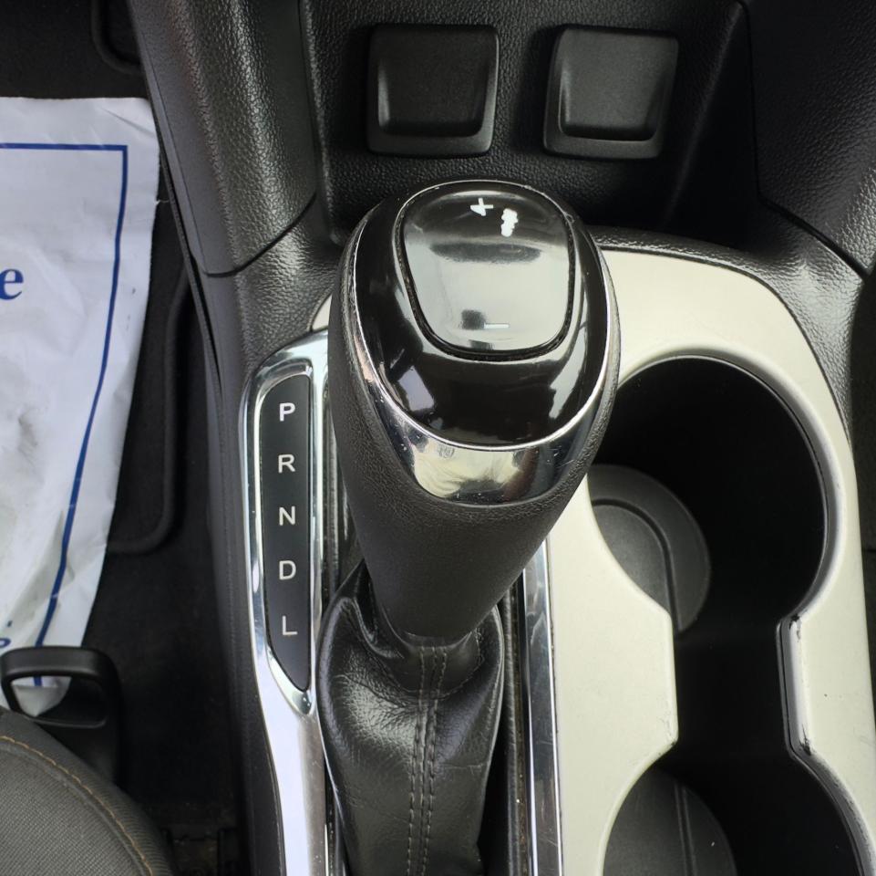 2016 Chevrolet Cruze Alloys - Backup Camera  - Nice !!!!! - Photo #24
