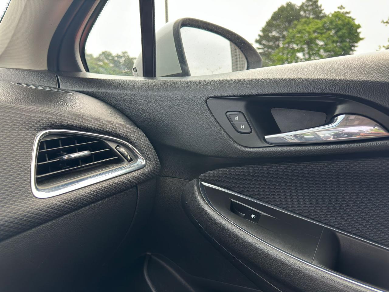2016 Chevrolet Cruze Alloys - Backup Camera  - Nice !!!!! - Photo #22