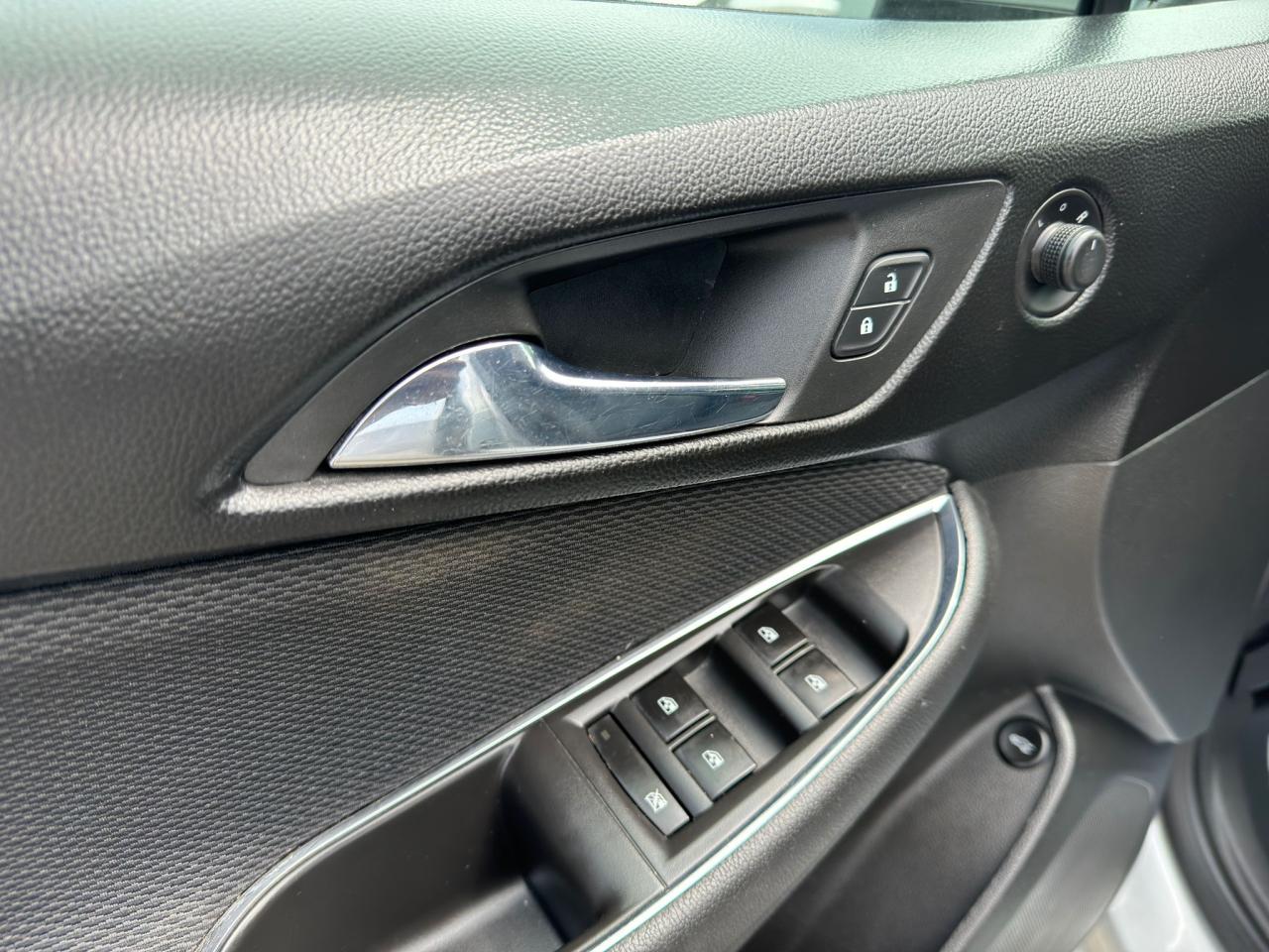 2016 Chevrolet Cruze Alloys - Backup Camera  - Nice !!!!! - Photo #31