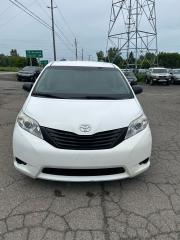Used 2015 Toyota Sienna LE for sale in Ottawa, ON