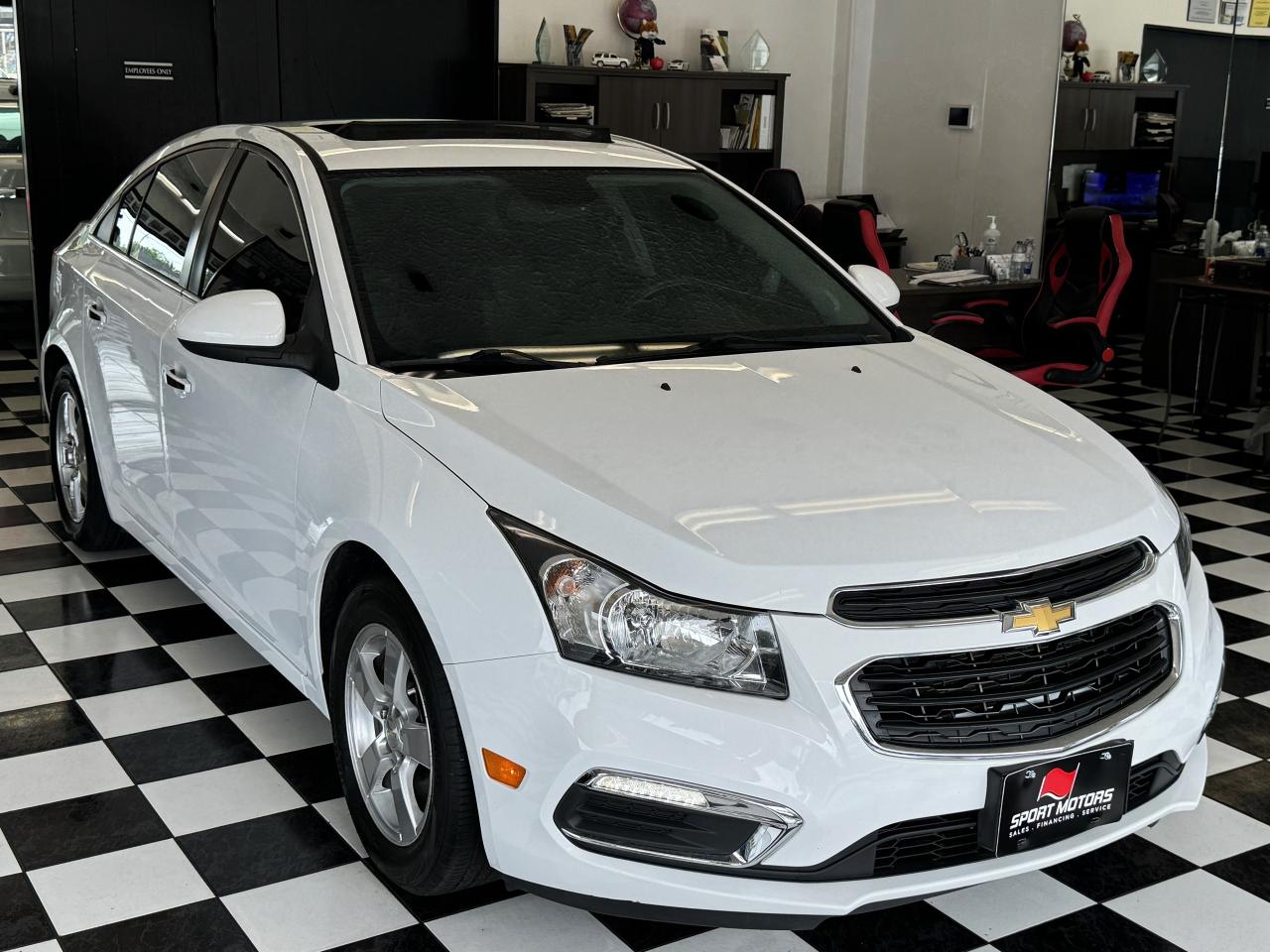 2016 Chevrolet Cruze Limited+Sunroof+GPS+Remote Start+CLEAN CARFAX - Photo #8