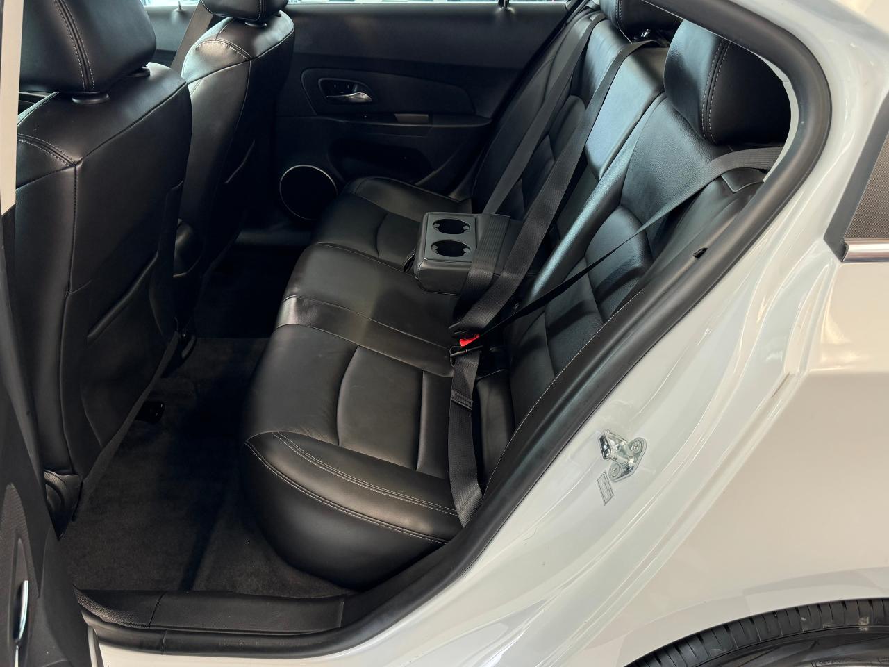 2016 Chevrolet Cruze Limited+Sunroof+GPS+Remote Start+CLEAN CARFAX Photo89