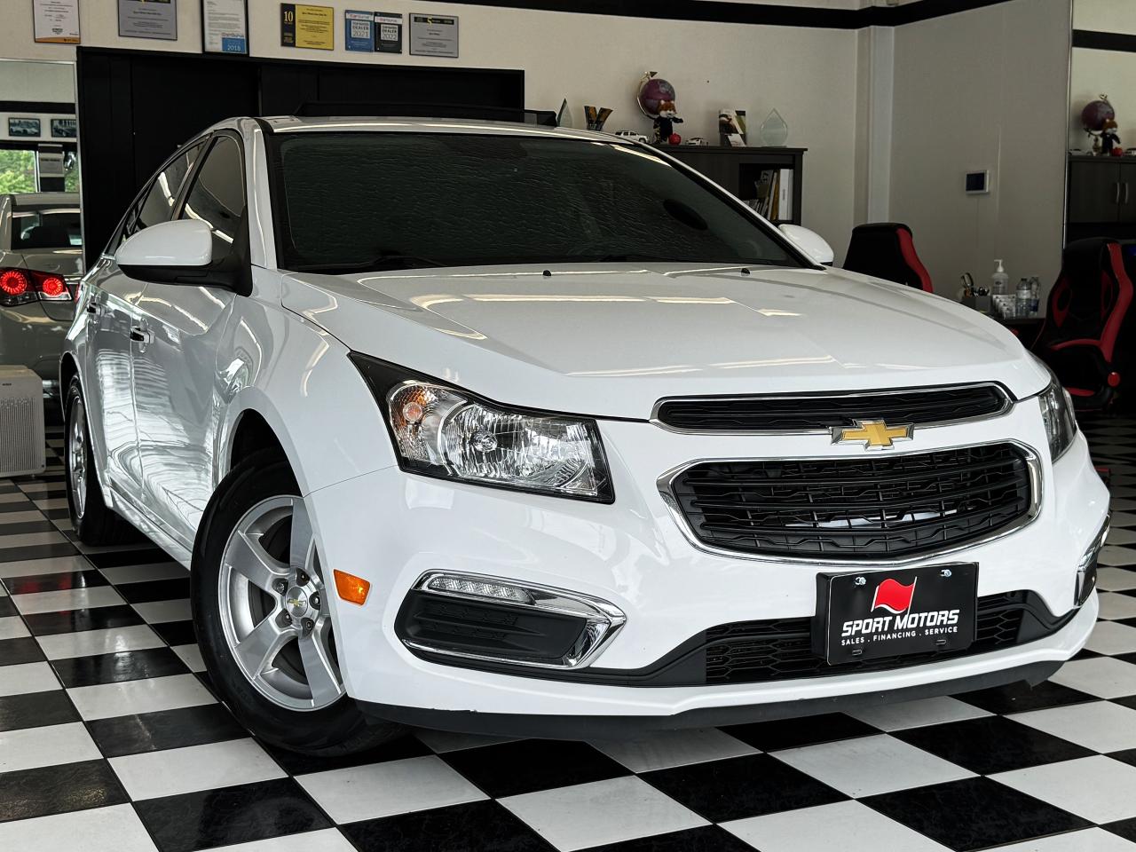 2016 Chevrolet Cruze Limited+Sunroof+GPS+Remote Start+CLEAN CARFAX - Photo #16