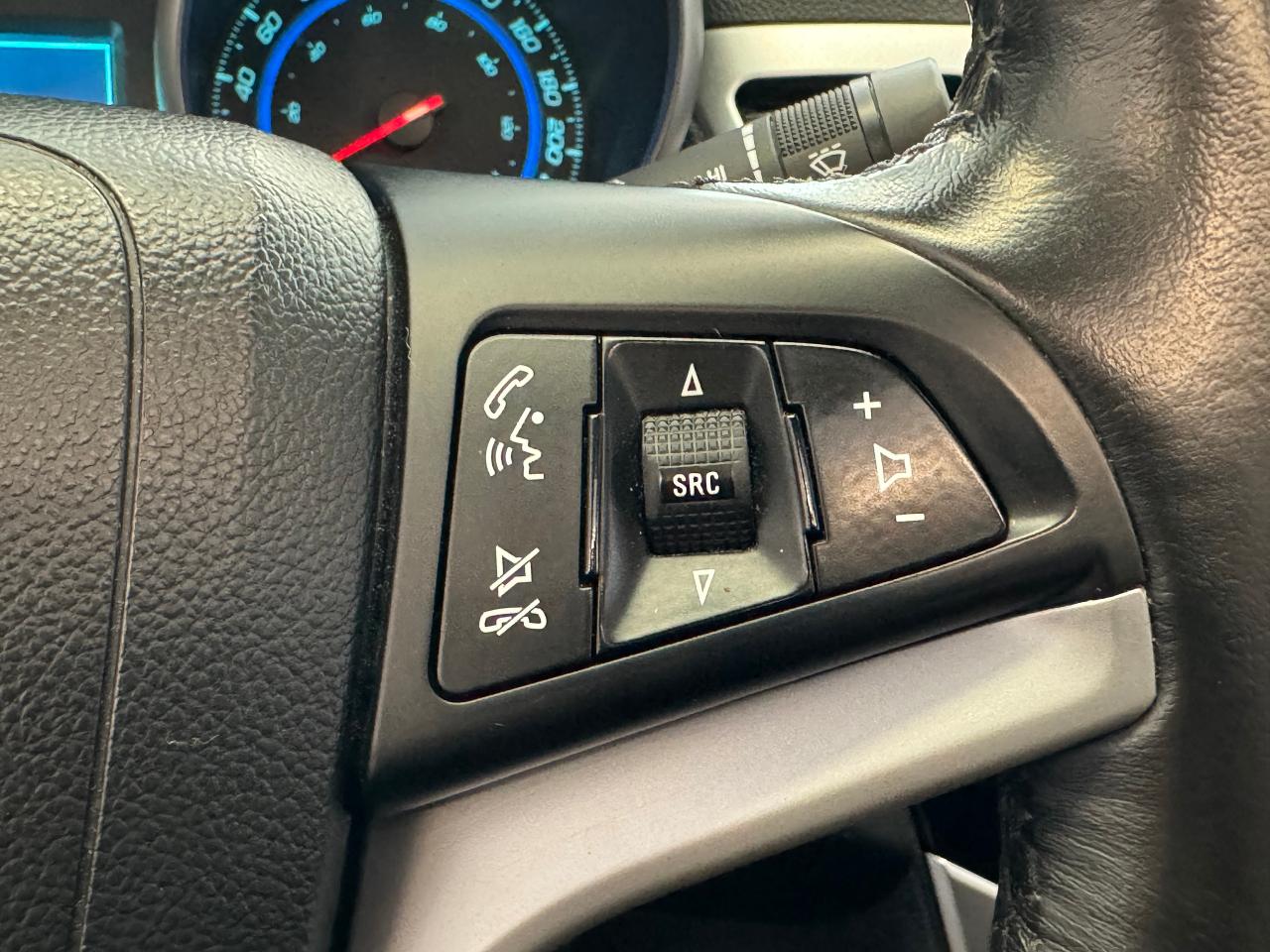 2016 Chevrolet Cruze Limited+Sunroof+GPS+Remote Start+CLEAN CARFAX - Photo #44