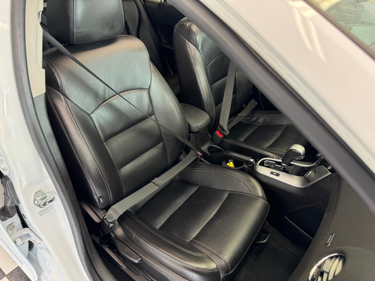 2016 Chevrolet Cruze Limited+Sunroof+GPS+Remote Start+CLEAN CARFAX - Photo #24
