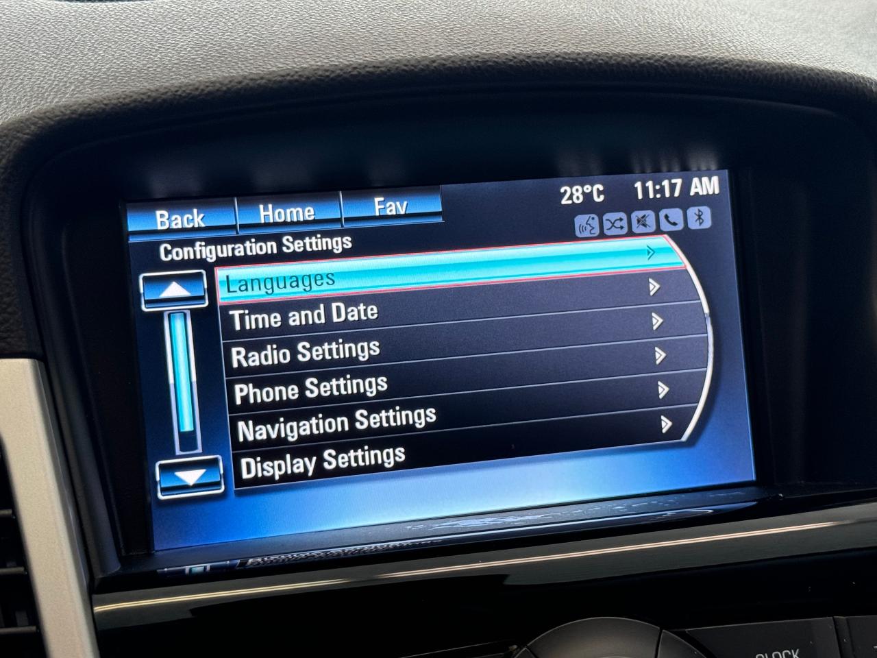 2016 Chevrolet Cruze Limited+Sunroof+GPS+Remote Start+CLEAN CARFAX - Photo #31