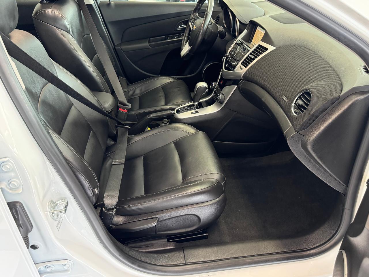 2016 Chevrolet Cruze Limited+Sunroof+GPS+Remote Start+CLEAN CARFAX Photo87