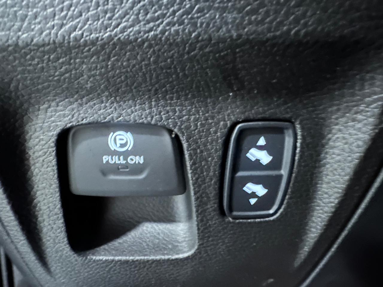 2022 RAM 1500 SPORT 4X4 CREW CAB 5'7" BOX - Photo #31