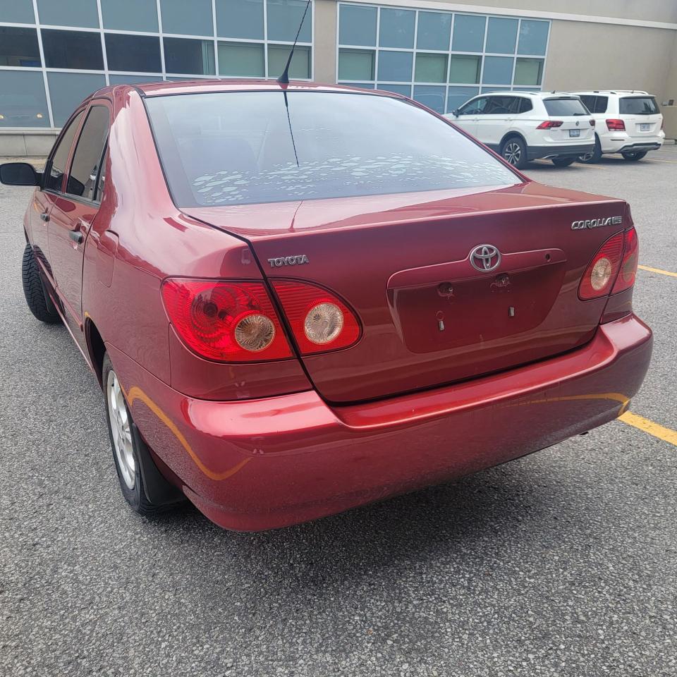 2006 Toyota Corolla CE - Photo #11