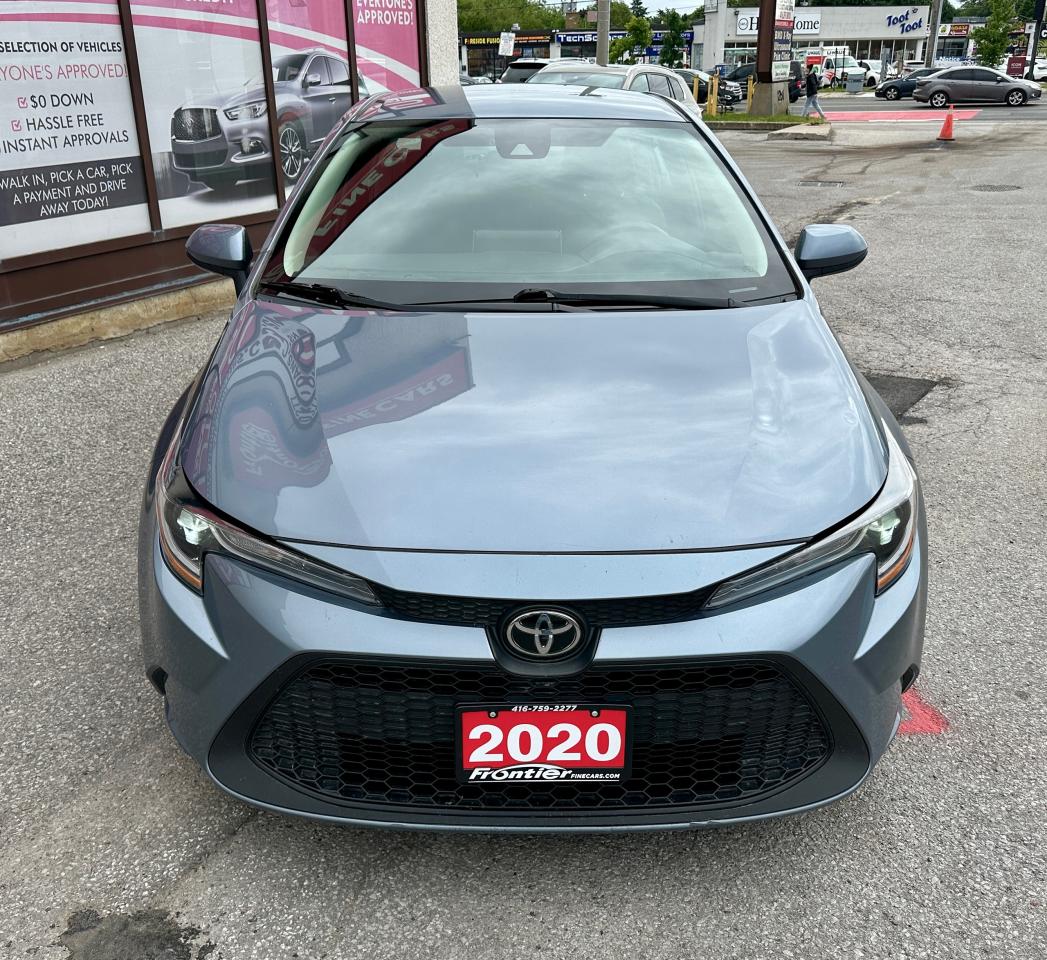 2020 Toyota Corolla LE Photo2