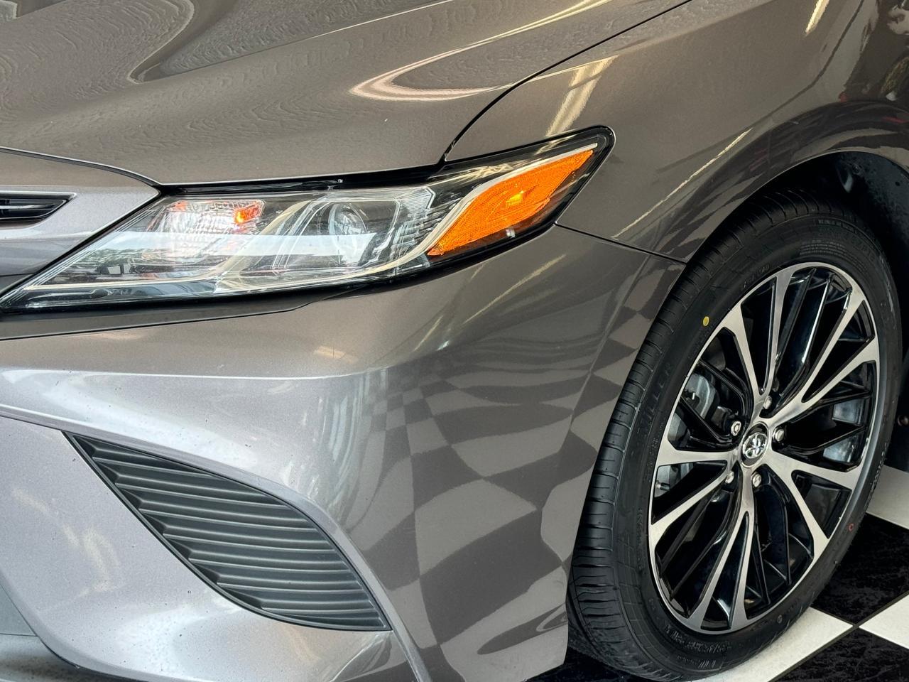 2019 Toyota Camry SE Upgrade+Roof+LaneKeep+New Tires+CLEAN CARFAX - Photo #42