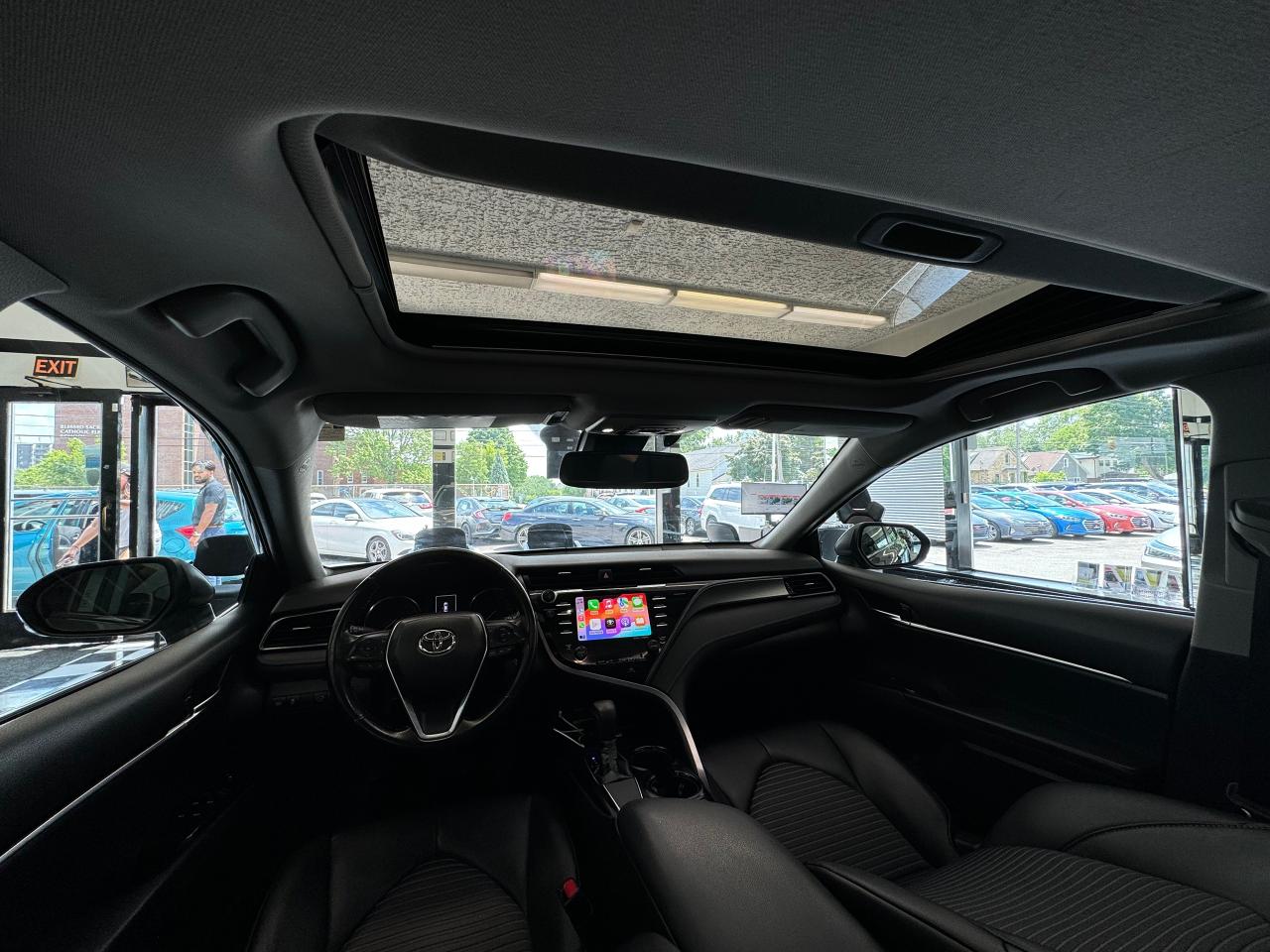 2019 Toyota Camry SE Upgrade+Roof+LaneKeep+New Tires+CLEAN CARFAX Photo3