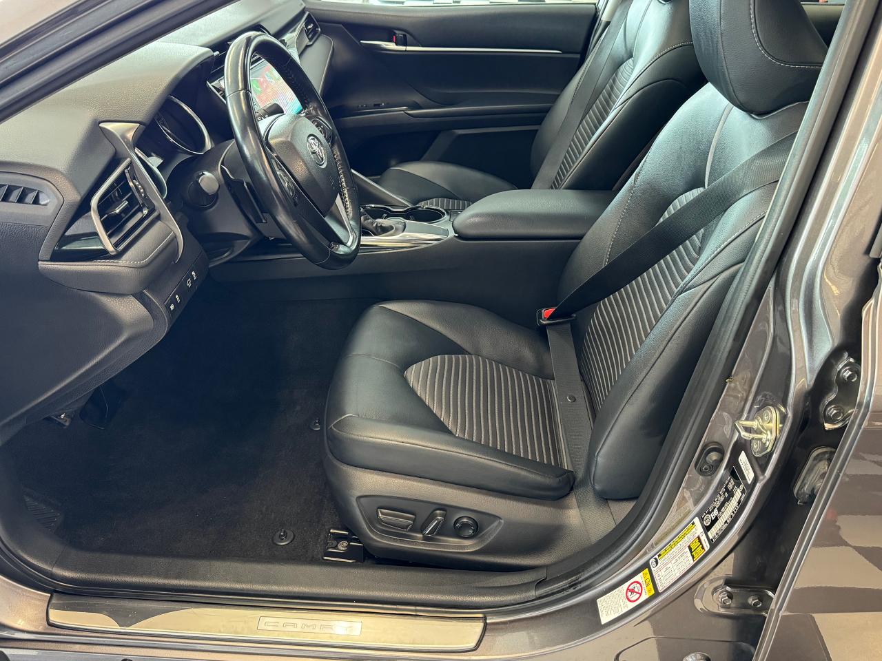 2019 Toyota Camry SE Upgrade+Roof+LaneKeep+New Tires+CLEAN CARFAX - Photo #21