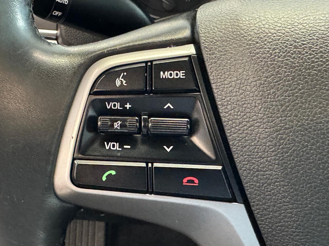 2017 Hyundai Elantra GLS+Sunroof+Blind Spot+A/C+Camera+CLEAN CARFAX Photo106