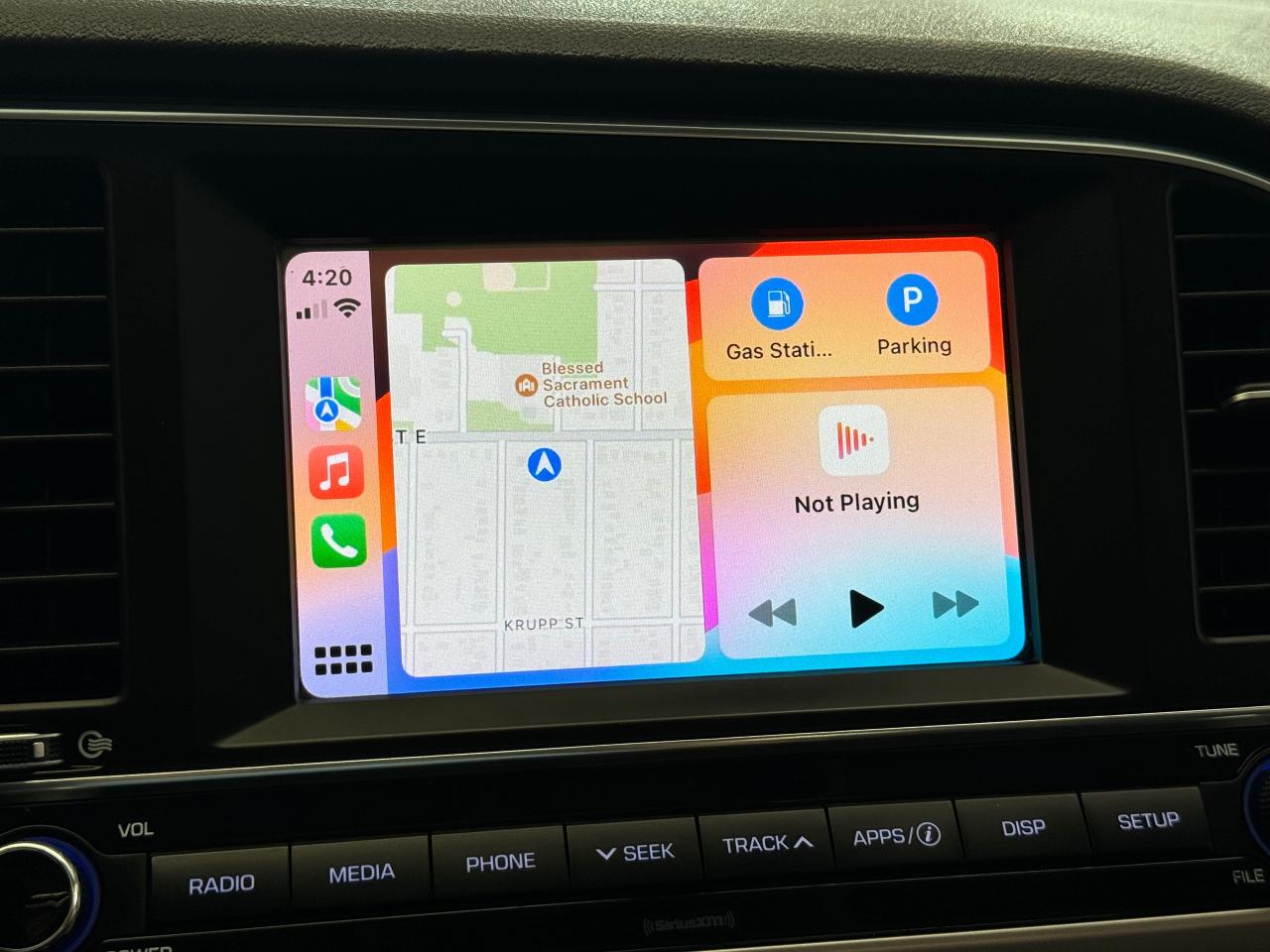 2017 Hyundai Elantra GLS+Sunroof+Blind Spot+A/C+Camera+CLEAN CARFAX - Photo #31