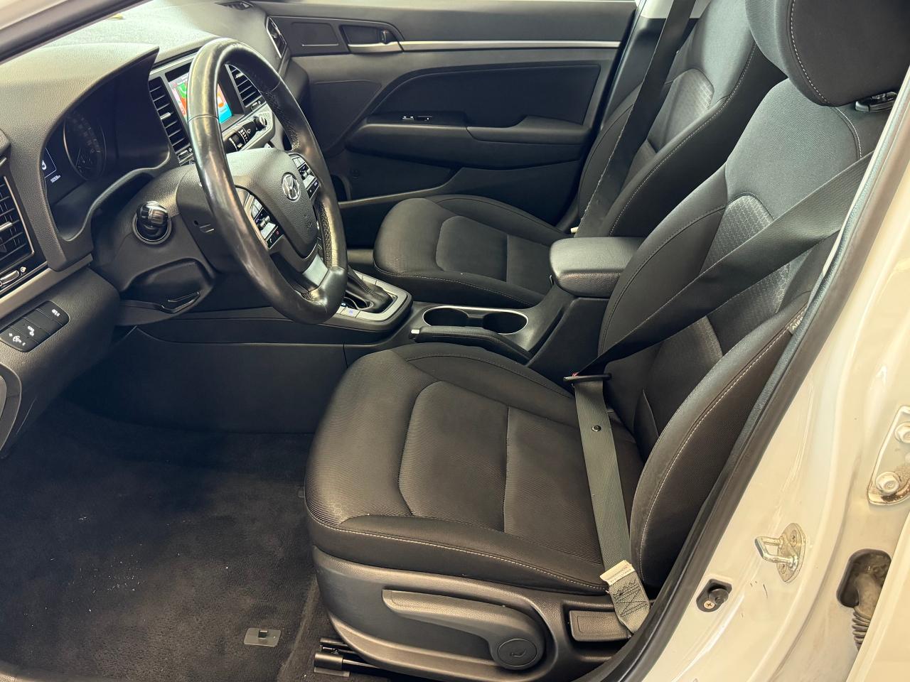 2017 Hyundai Elantra GLS+Sunroof+Blind Spot+A/C+Camera+CLEAN CARFAX - Photo #21