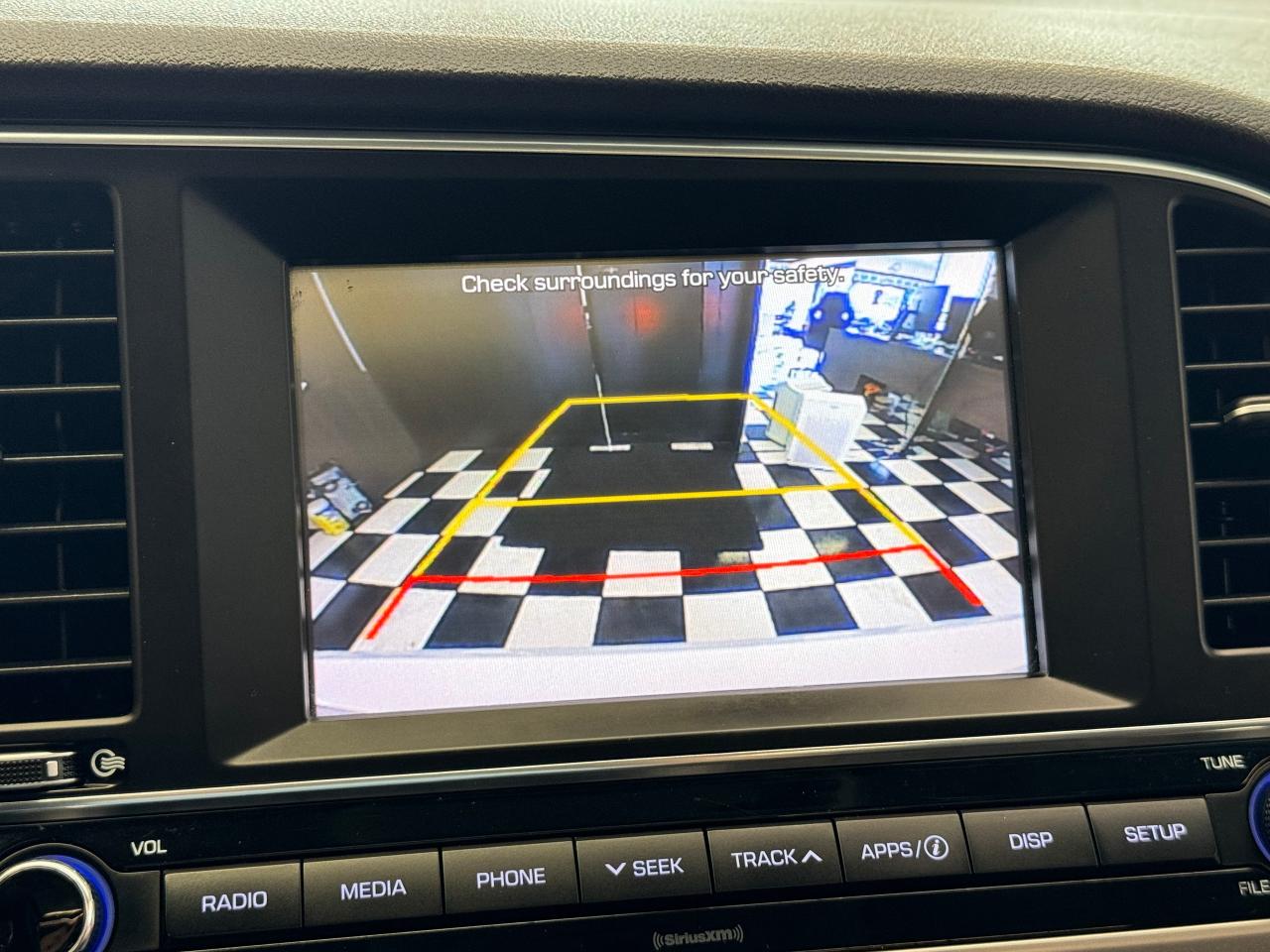 2017 Hyundai Elantra GLS+Sunroof+Blind Spot+A/C+Camera+CLEAN CARFAX - Photo #13