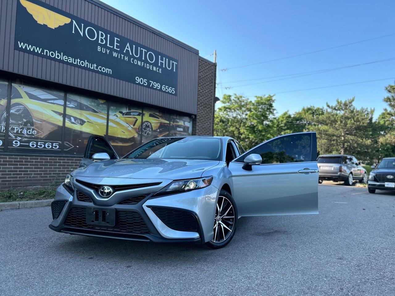 2024 Toyota Camry SE Photo2