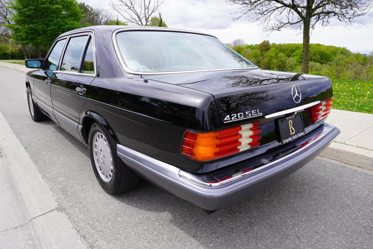 1989 Mercedes-Benz 420SEL 1 OWNER / CLEAN HISTORY / STUNNING SHAPE Photo2