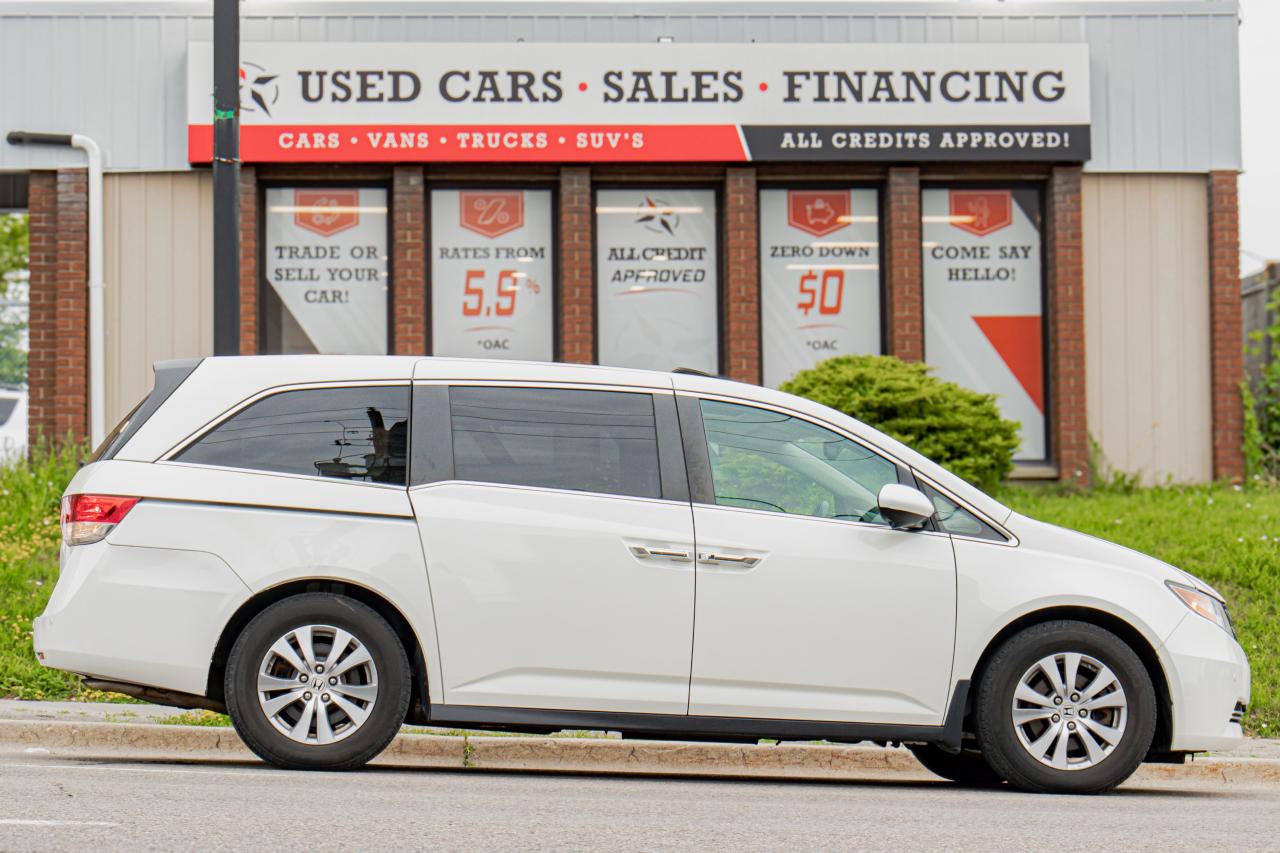 Used 2016 Honda Odyssey EX-L | 8 Seater | Leather | Roof | Nav | Cam ++ for sale in Oshawa, ON