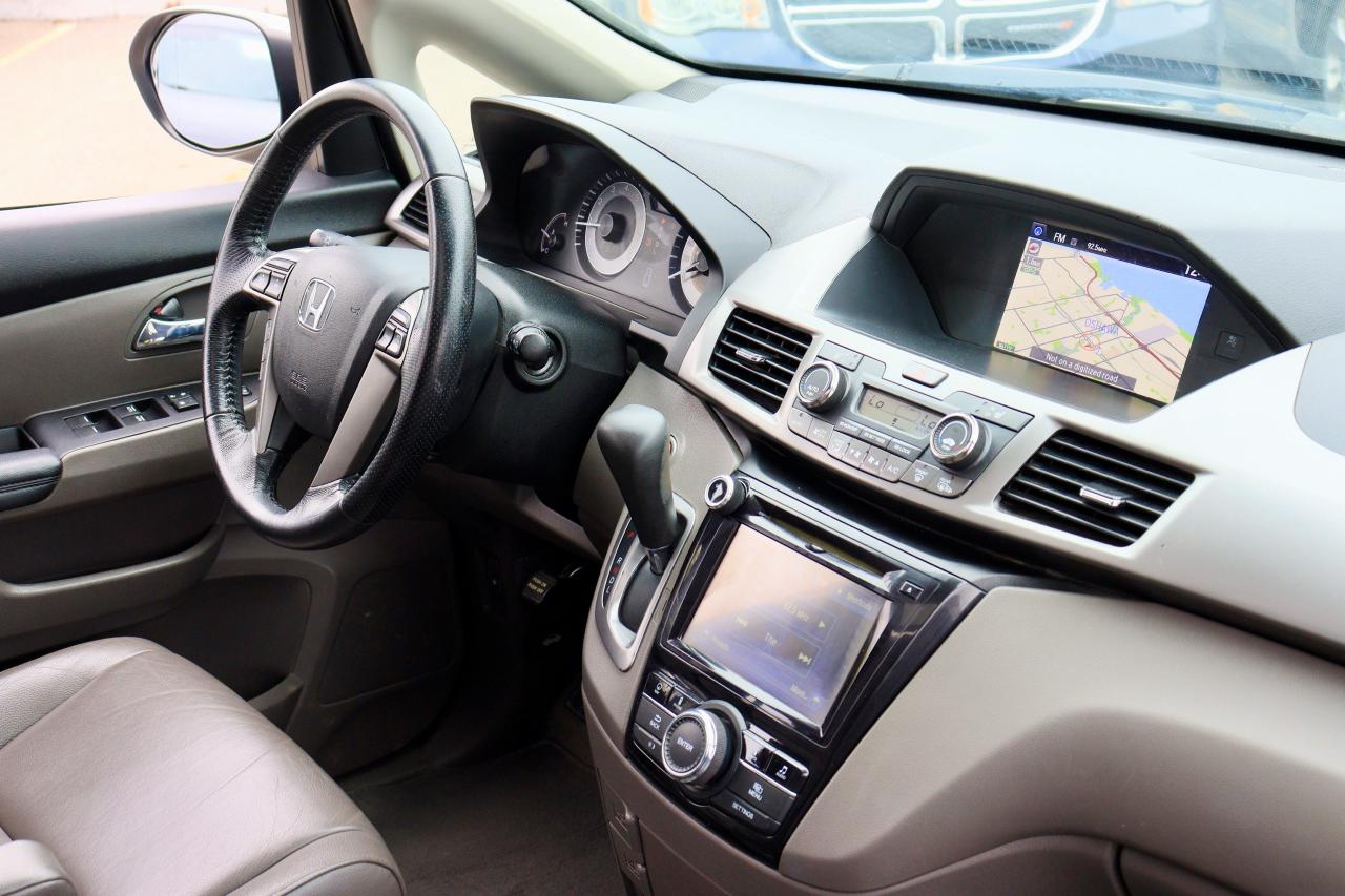 2016 Honda Odyssey EX-L | 8 Seater | Leather | Roof | Nav | Cam ++ Photo71