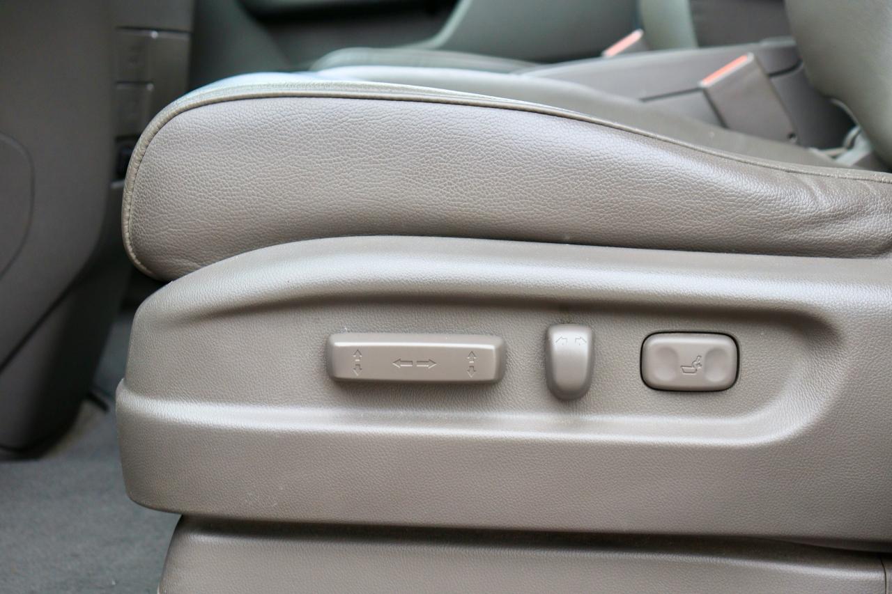 2016 Honda Odyssey EX-L | 8 Seater | Leather | Roof | Nav | Cam ++ Photo63