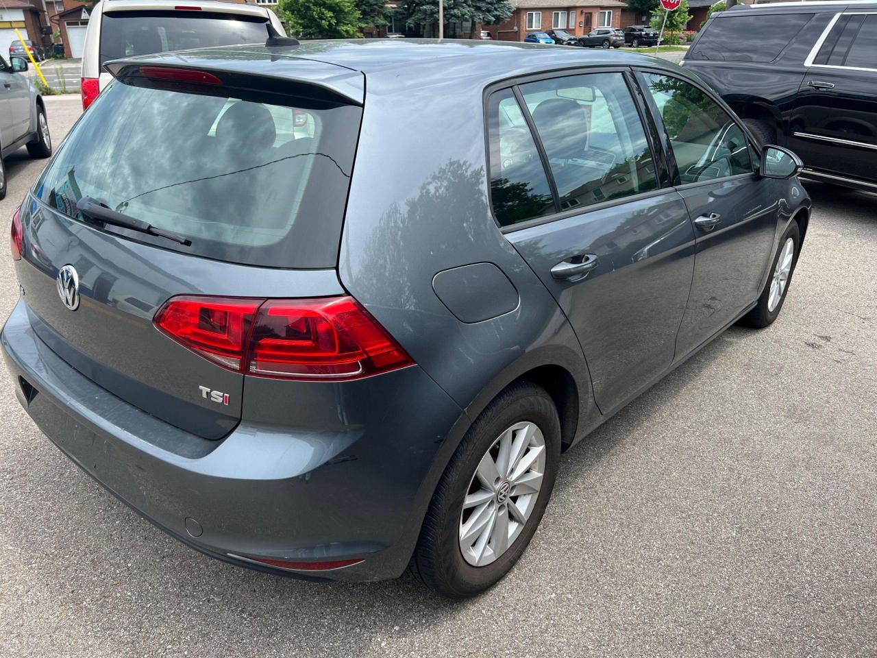 2016 Volkswagen Golf TSI - Photo #5