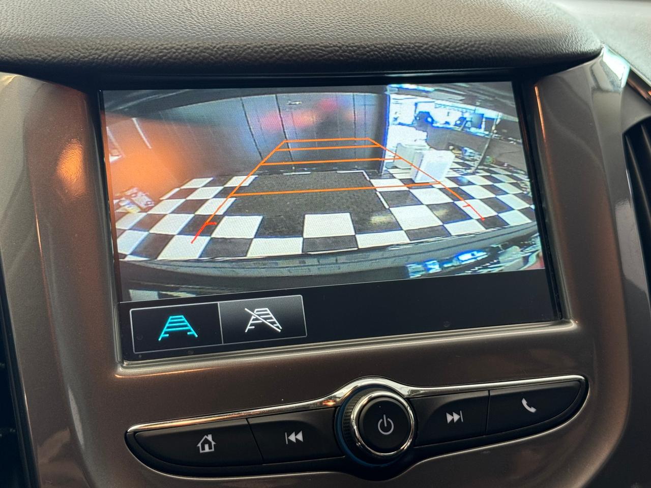 2018 Chevrolet Cruze LT+Remote Start+ApplePlay+HeatedSeats+CLEAN CARFAX - Photo #11