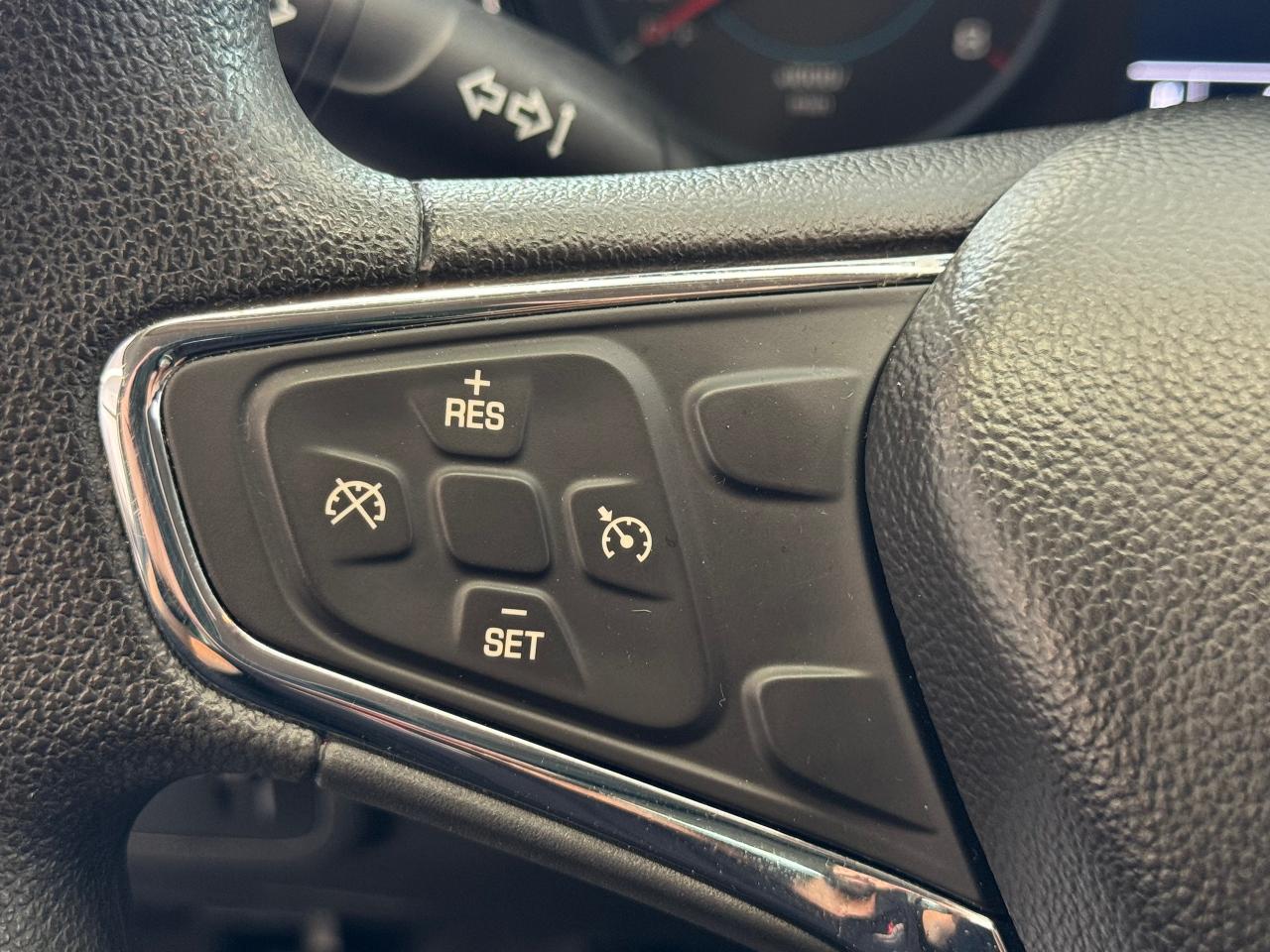2018 Chevrolet Cruze LT+Remote Start+ApplePlay+HeatedSeats+CLEAN CARFAX - Photo #42
