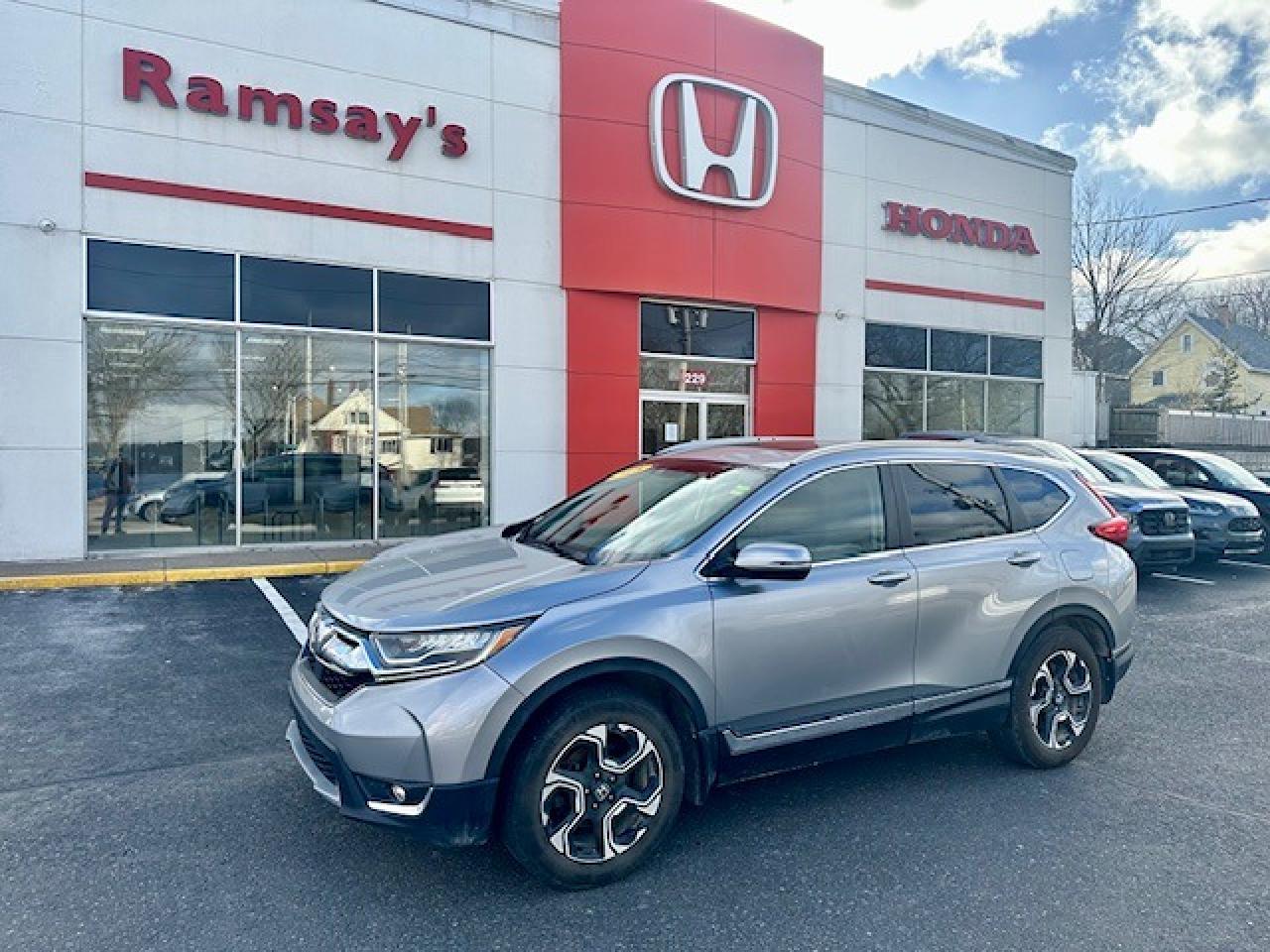 Used 2018 Honda CR-V Touring 4WD for sale in Sydney, NS