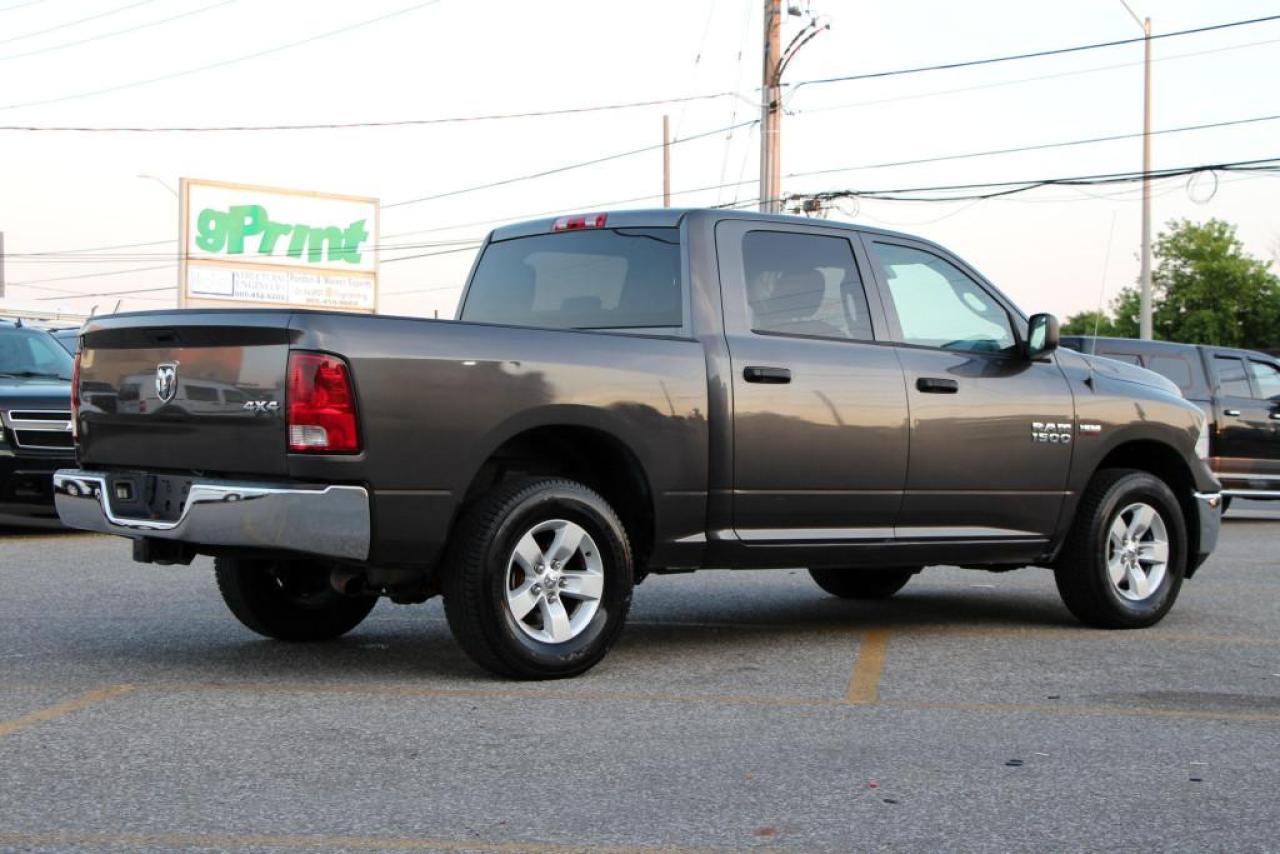 2014 RAM 1500 ST 4x4 Automatic - Photo #7